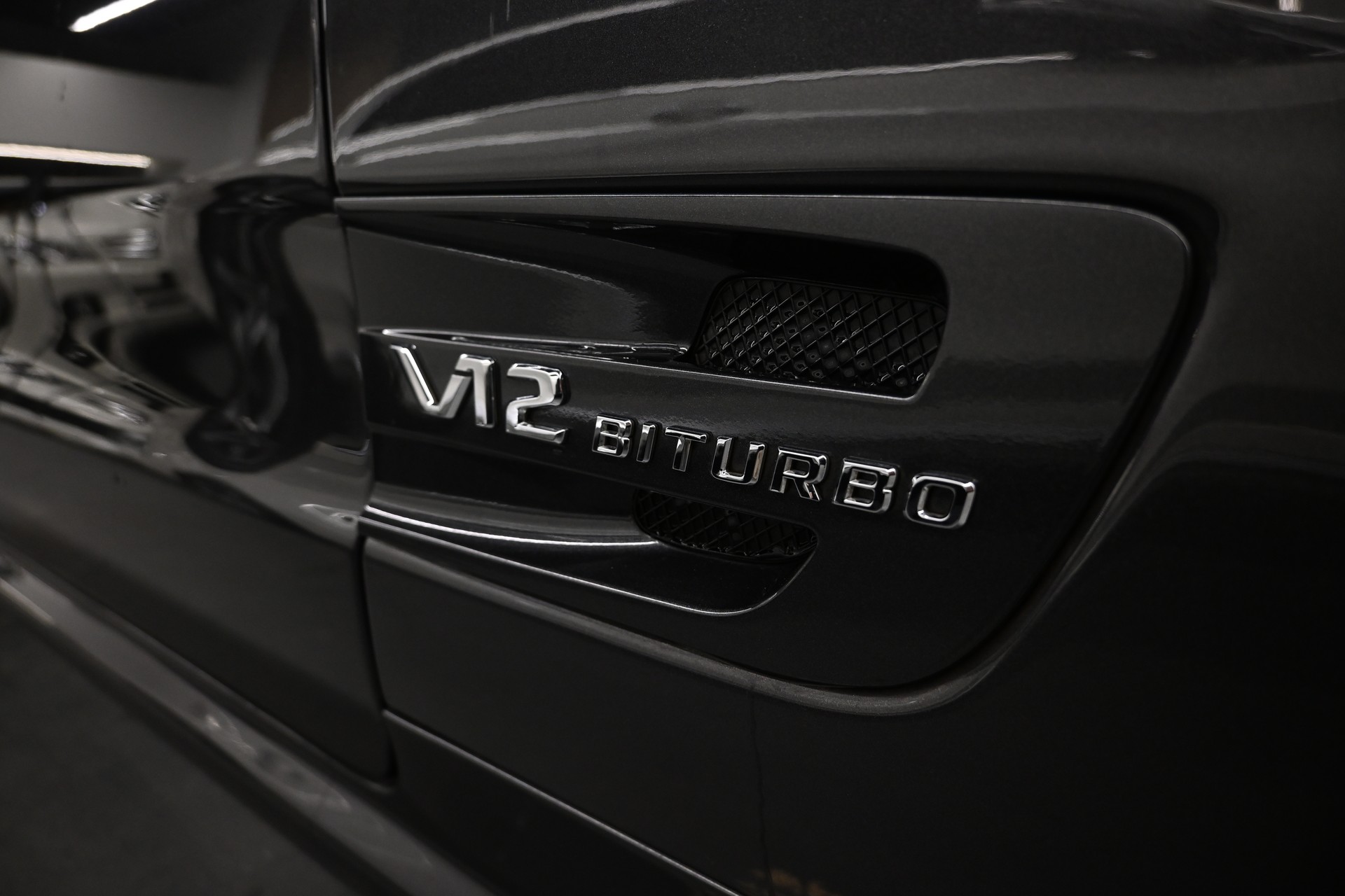 MERCEDES-BENZ SL 65 AMG Automatic-image-18