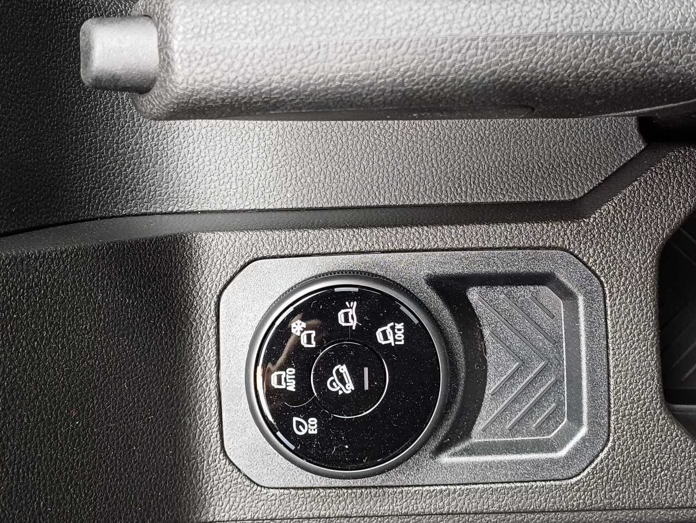 DACIA Duster TCe 130 48V Expression 4x4-image-11