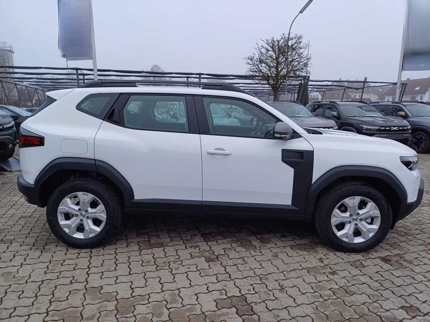 DACIA Duster TCe 130 48V Expression 4x4-image-4