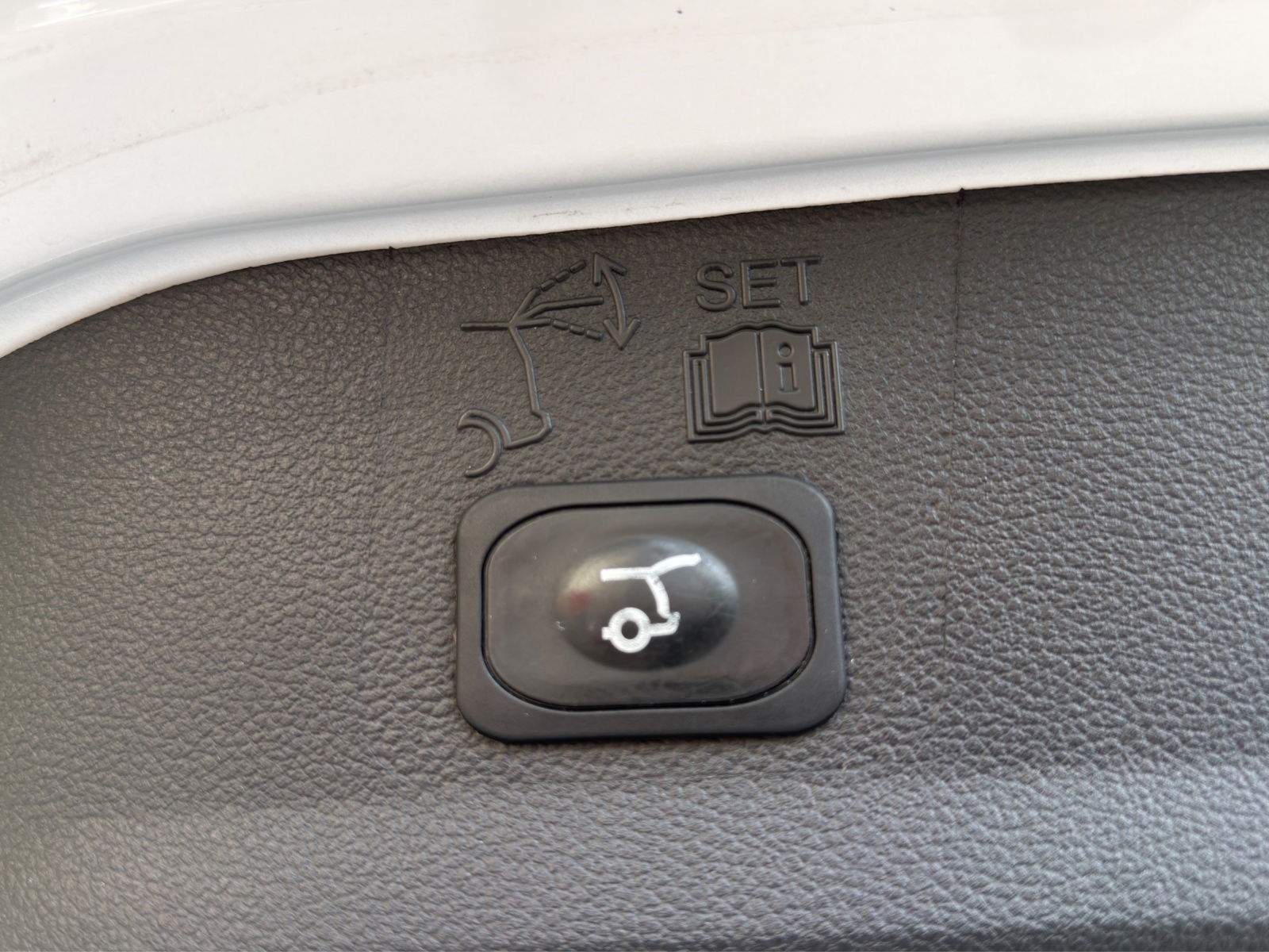 FORD Kuga 2.0 TDCi 180 Titanium FPS-image-5