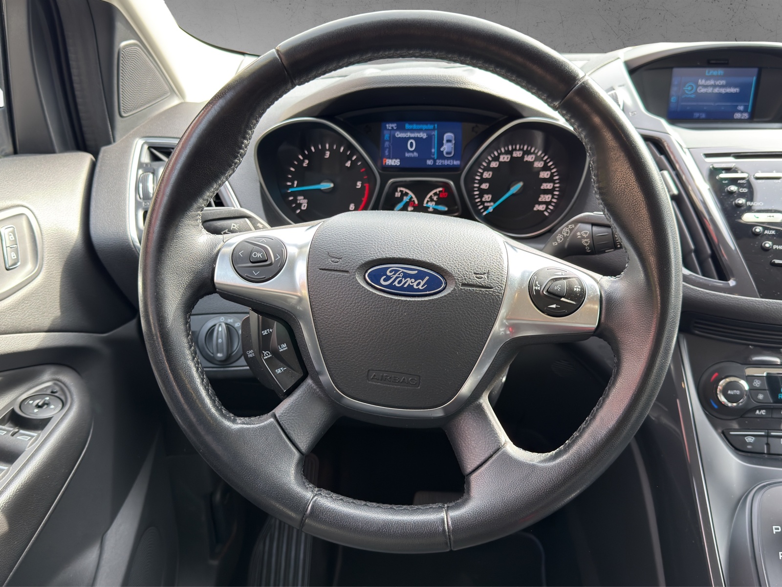 FORD Kuga 2.0 TDCi 180 Titanium FPS-image-7