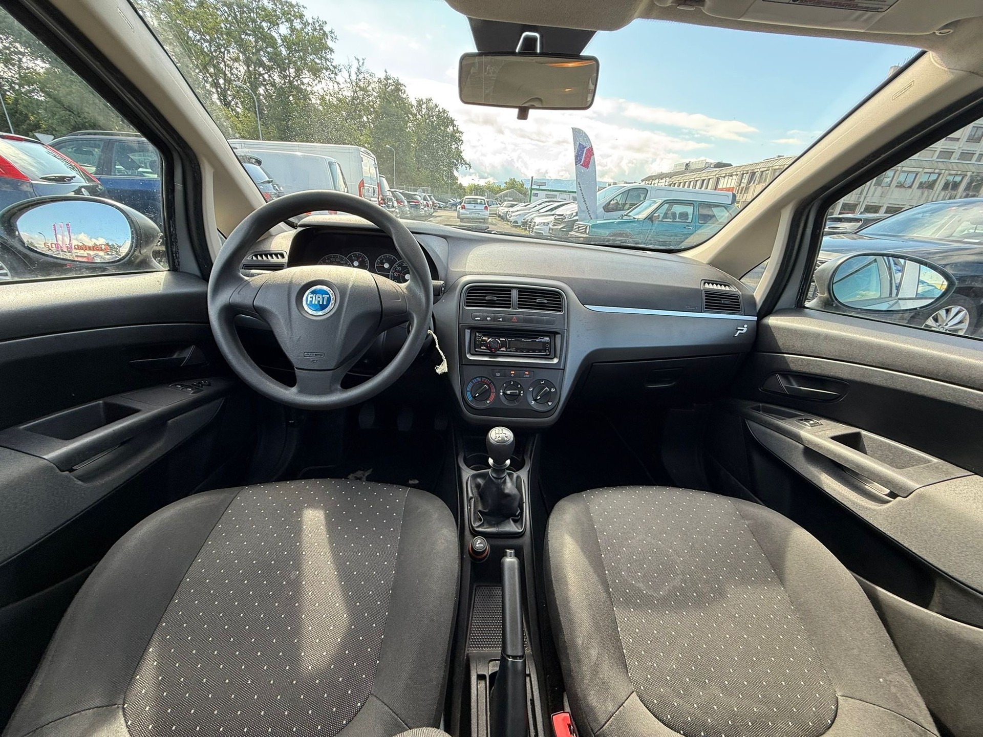 FIAT Punto 1.4 Active-image-8