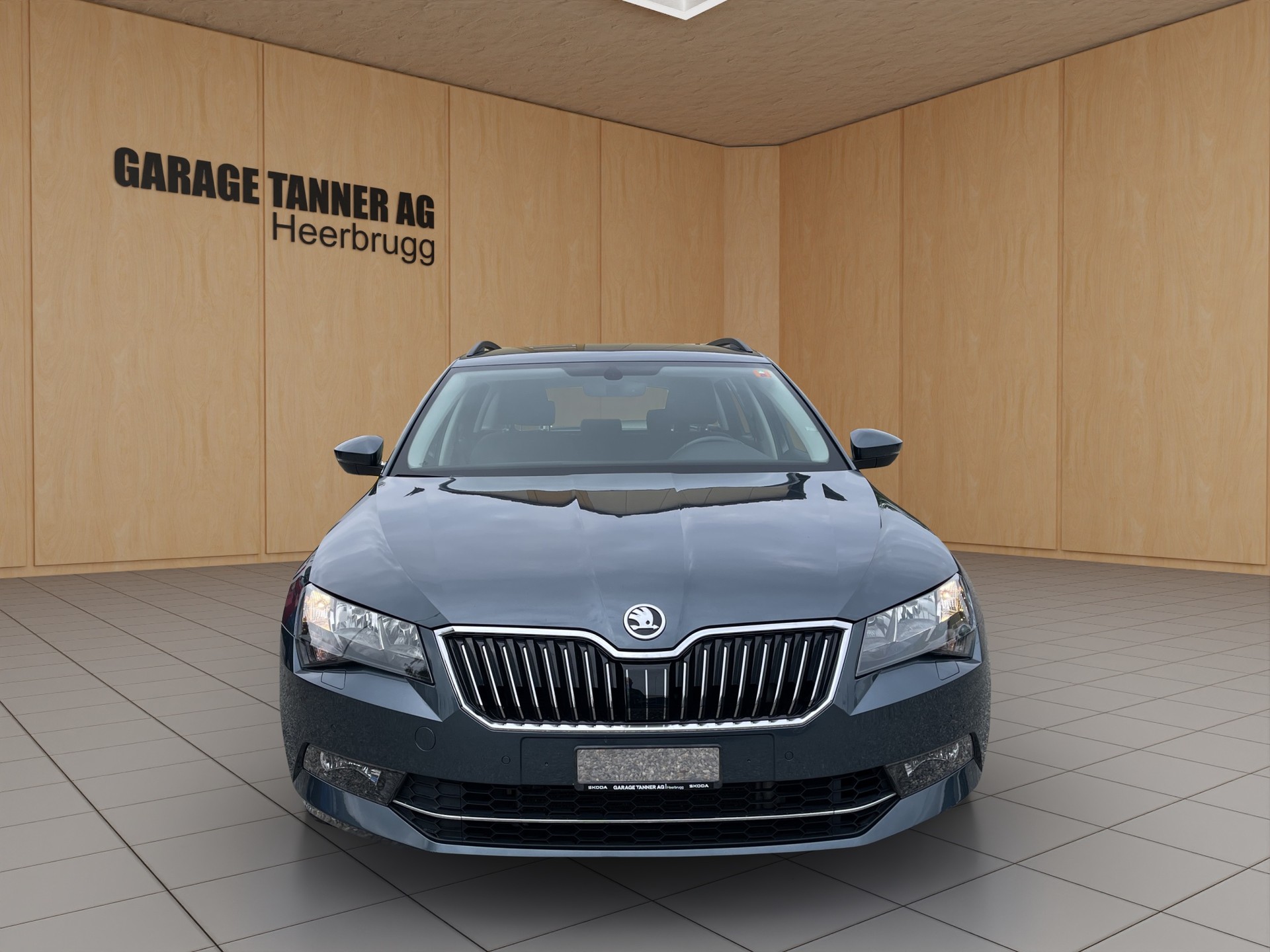 SKODA Superb Combi 2.0 TSI Ambition DSG 4x4-image-1