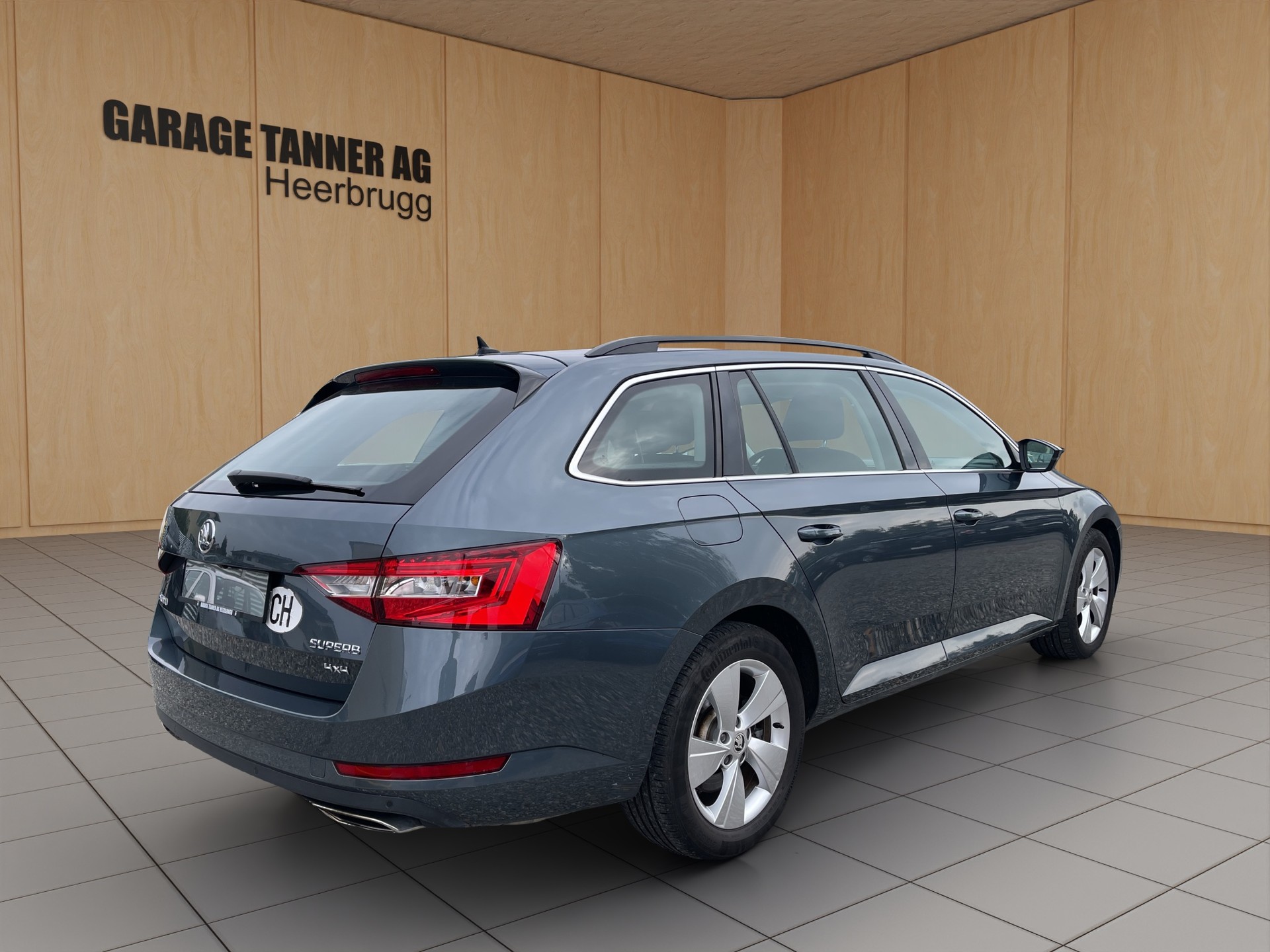 SKODA Superb Combi 2.0 TSI Ambition DSG 4x4-image-4