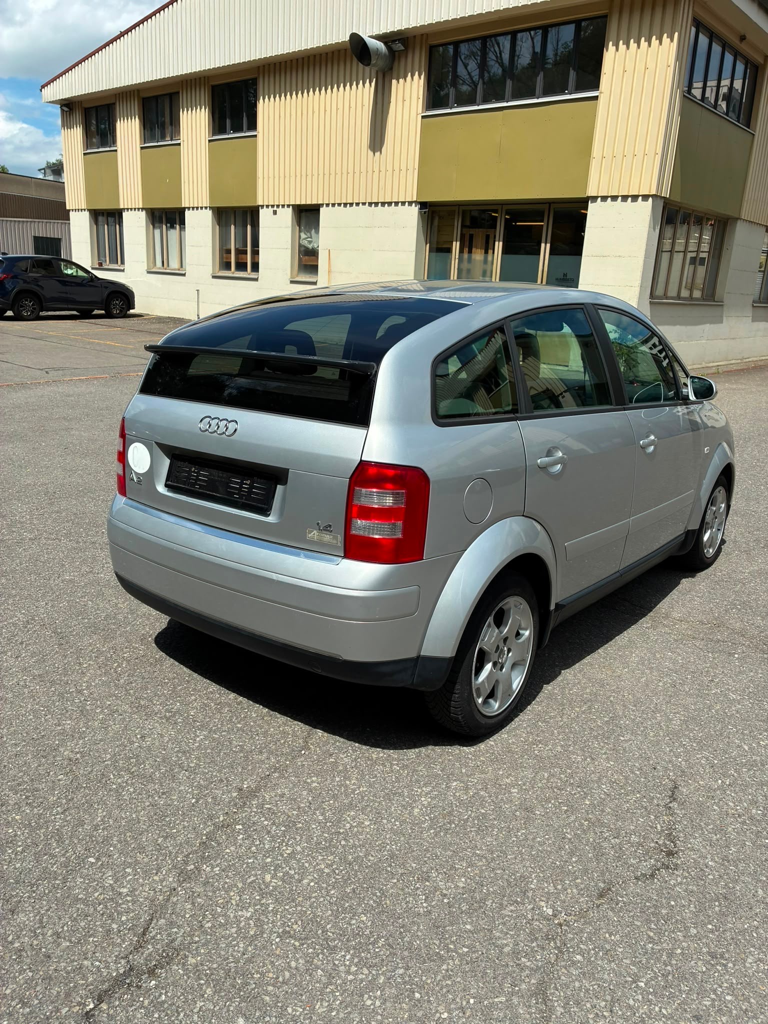 AUDI A2 1.4-image-1