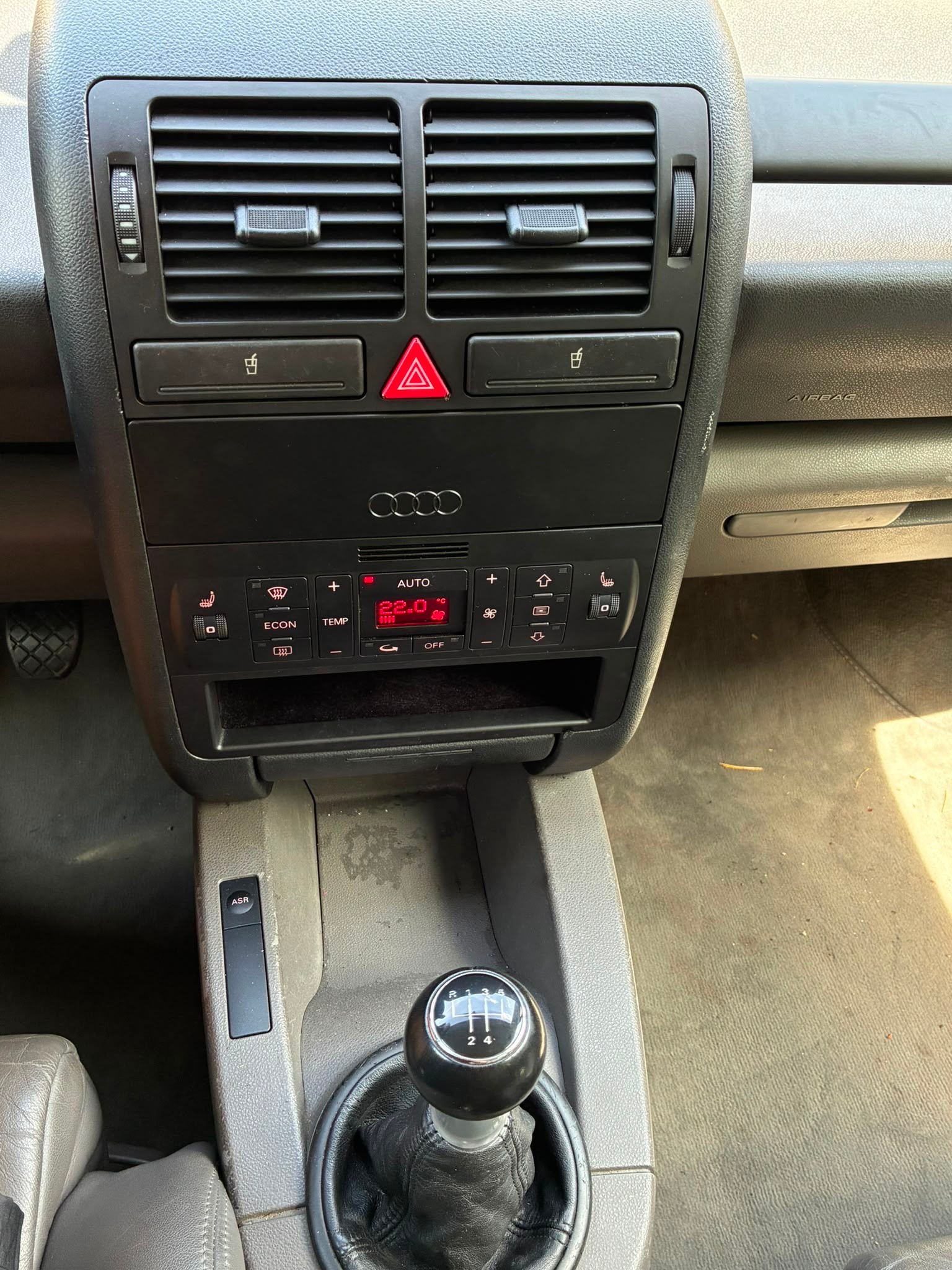 AUDI A2 1.4-image-5