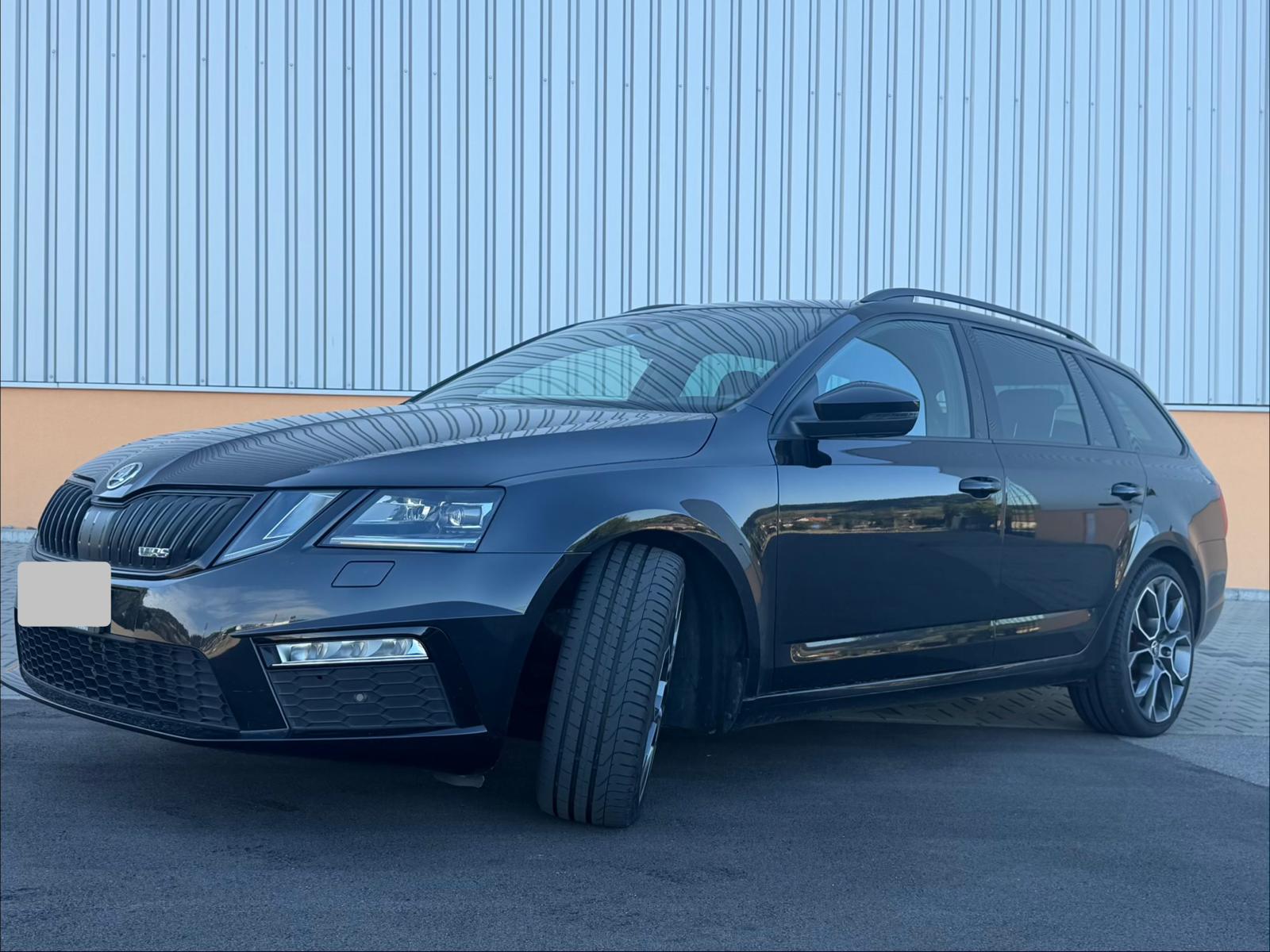 SKODA 2.0 TDI 184 RS 4x4 DSG-image-1