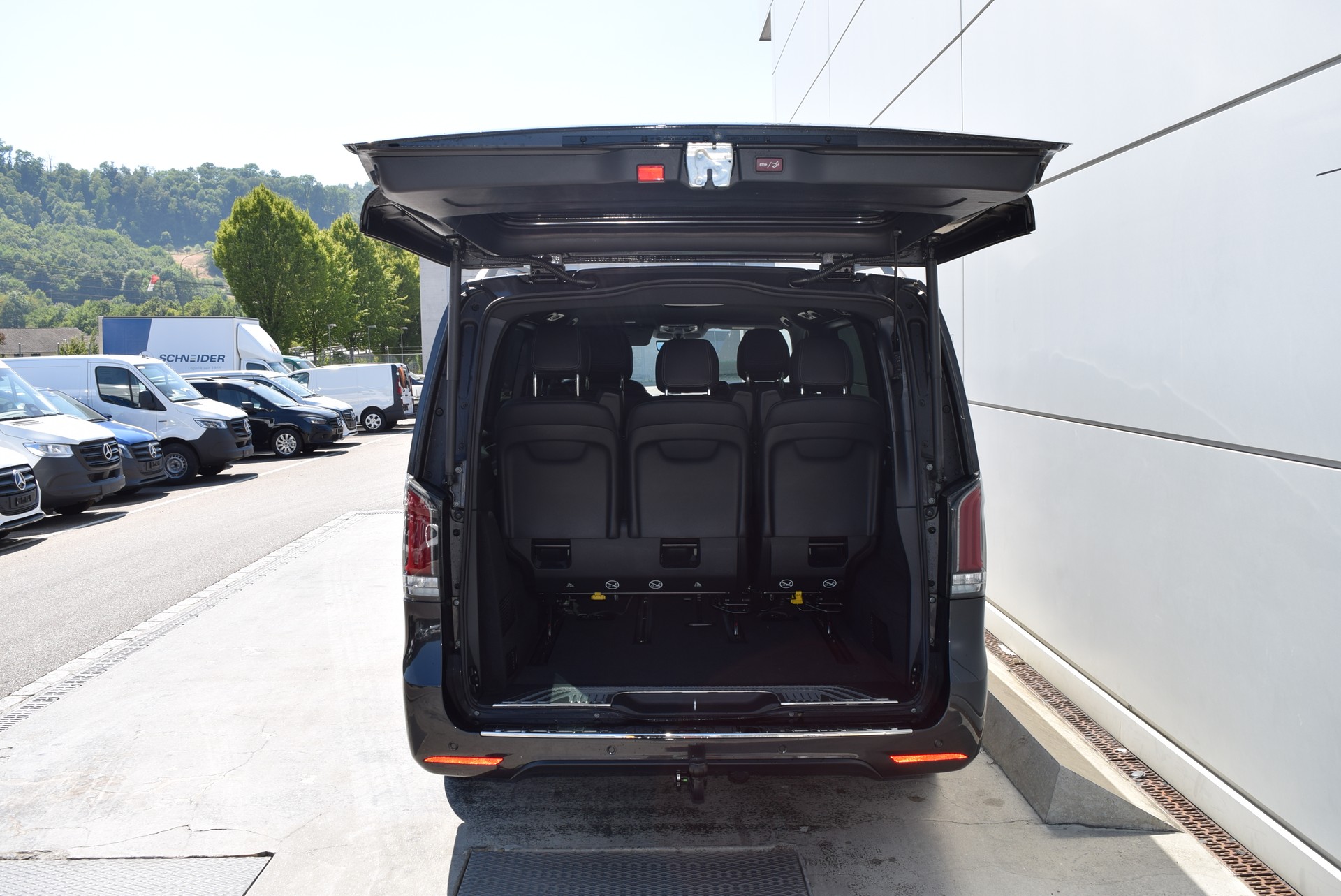 MERCEDES-BENZ V 300 d lang Style 9G-Tronic-image-6