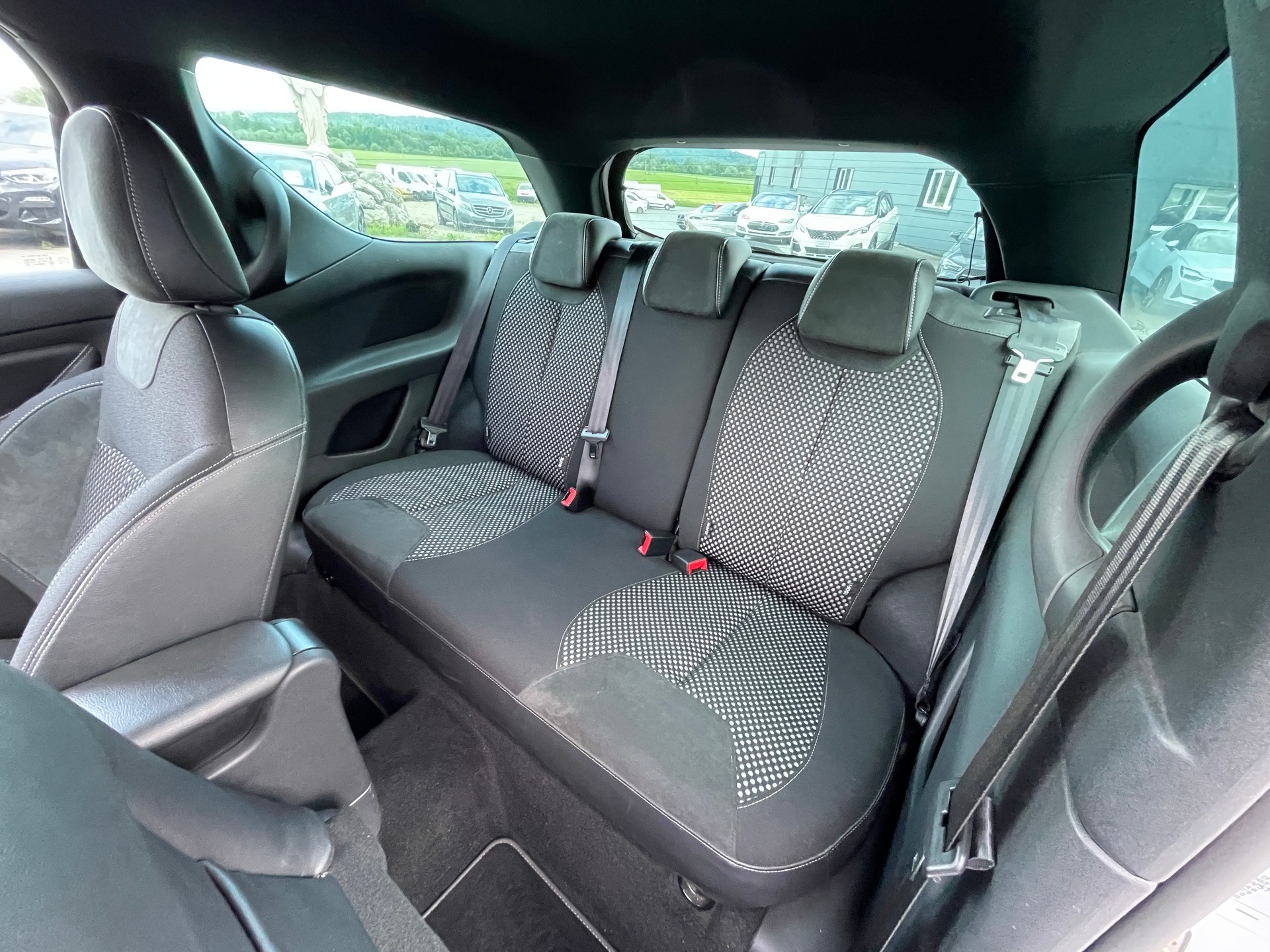 DS AUTOMOBILES DS3 1.6 THP Sport Chic-image-12