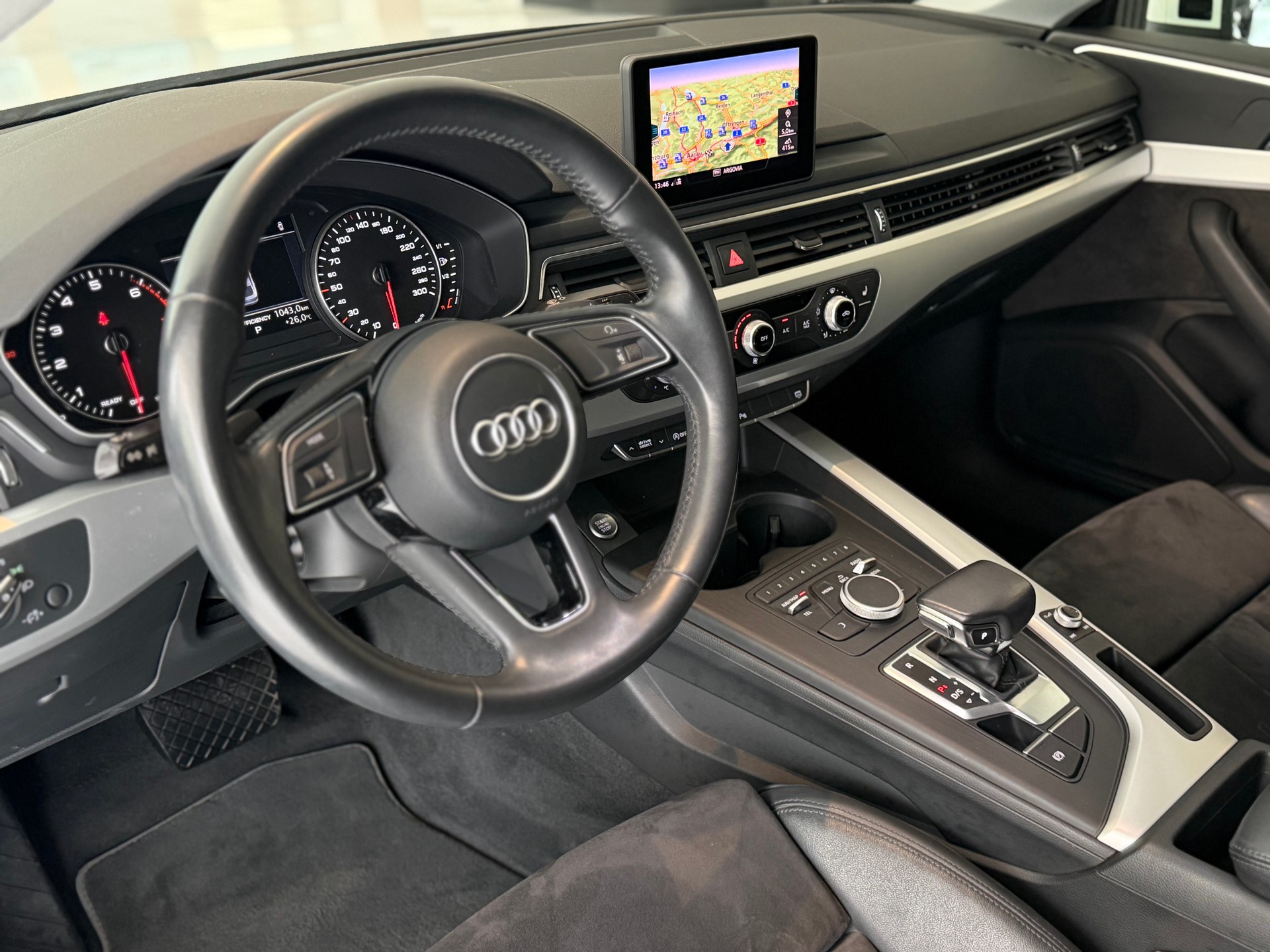 AUDI A5 Sportback 2.0 TFSI S-tronic **AHK**-image-13