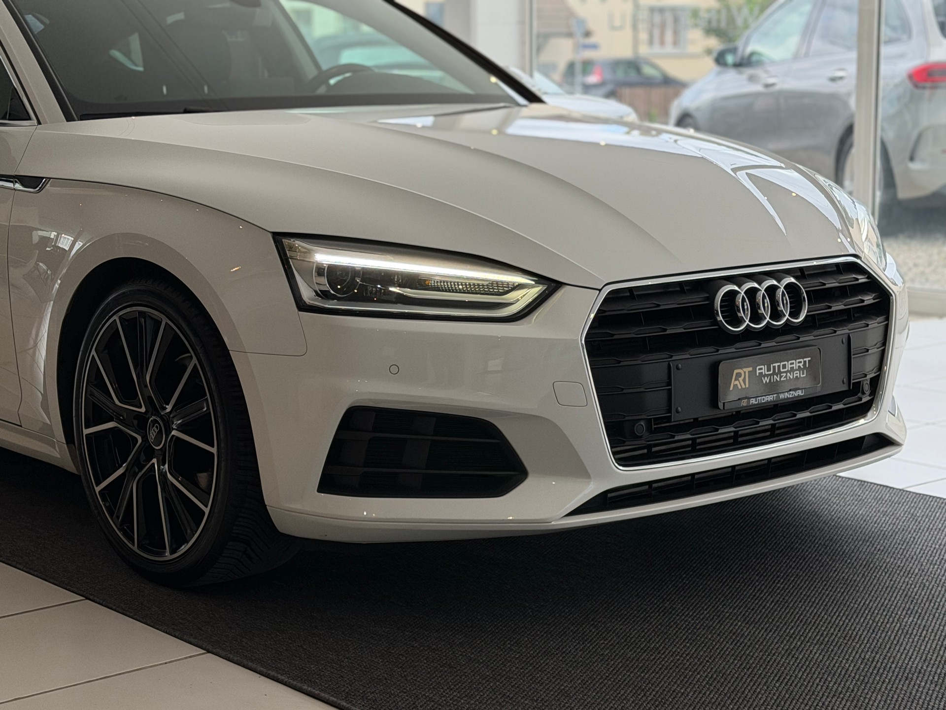 AUDI A5 Sportback 2.0 TFSI S-tronic **AHK**-image-3