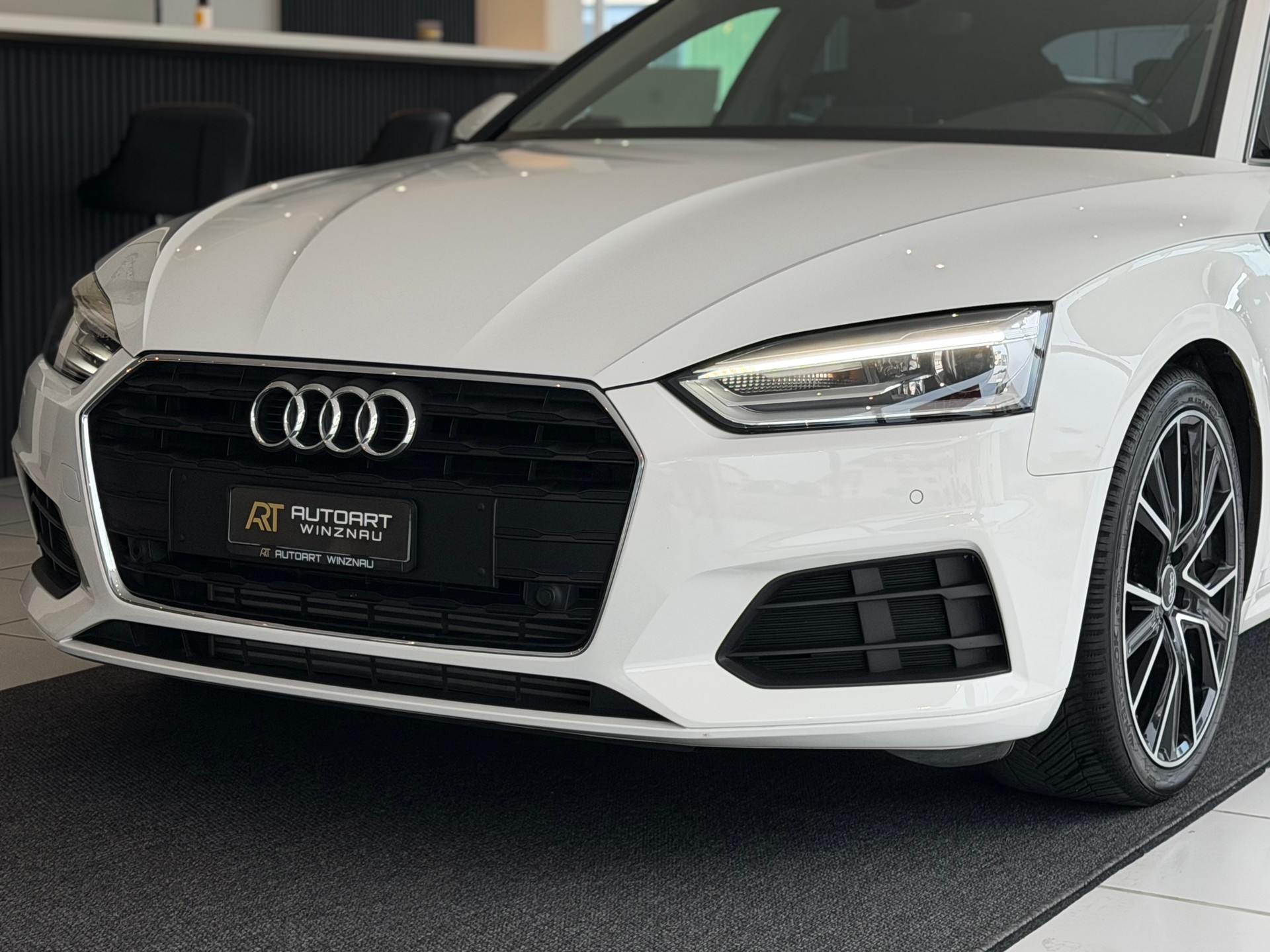 AUDI A5 Sportback 2.0 TFSI S-tronic **AHK**-image-1