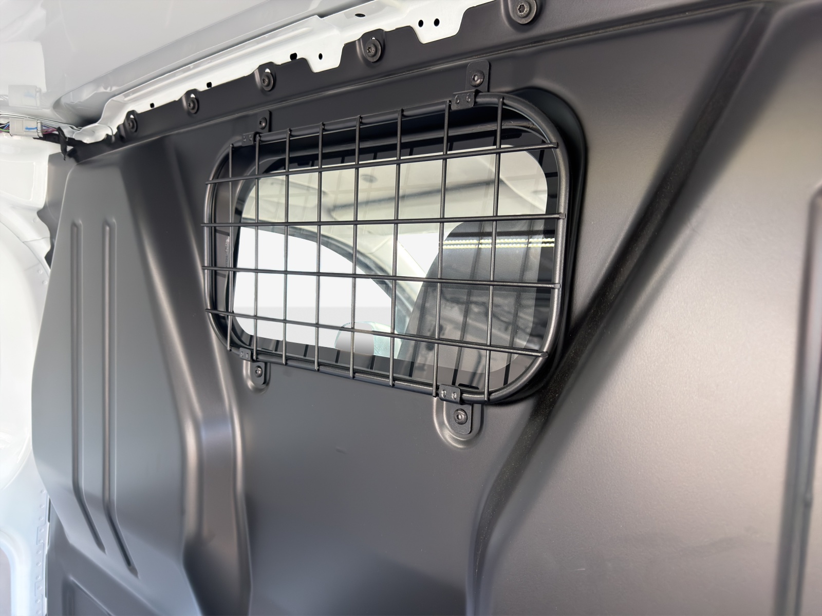 VW Transporter Kastenwagen RS 3500mm-image-15