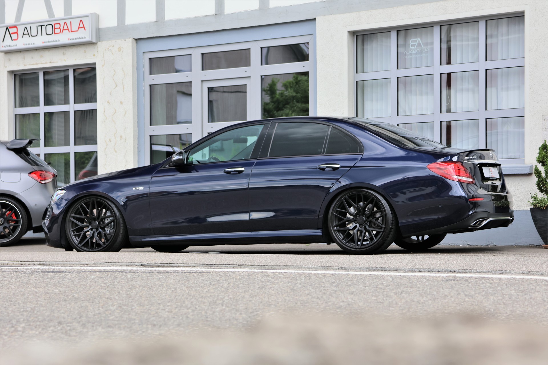 MERCEDES-BENZ E 43 AMG 4Matic 9G-Tronic (CH)-image-3