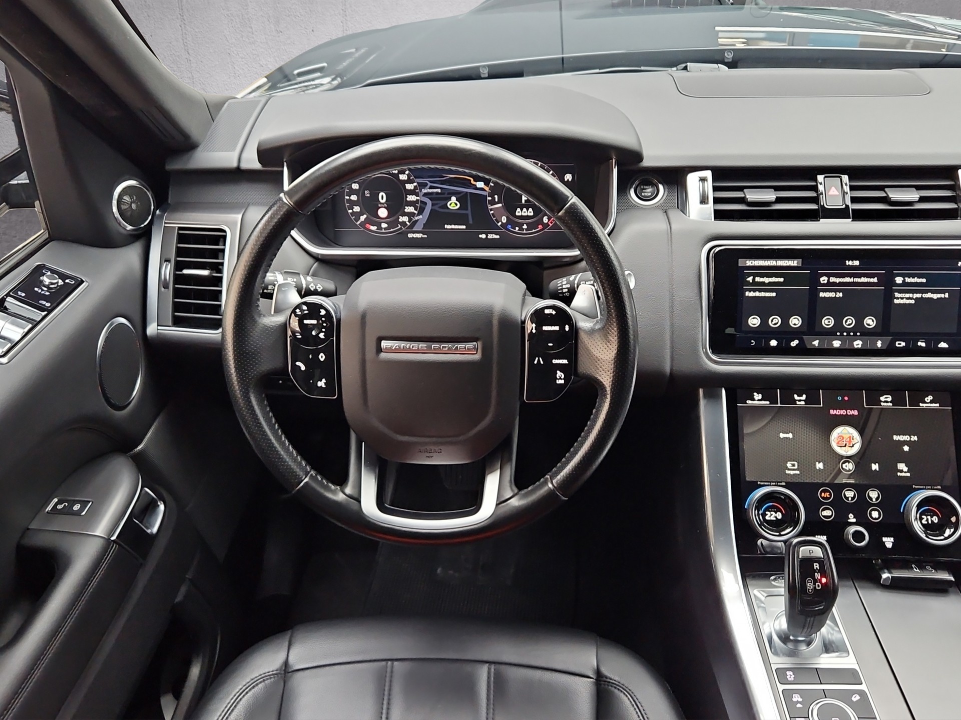 LAND ROVER RR Sport 3.0 SDV6 SE-image-12