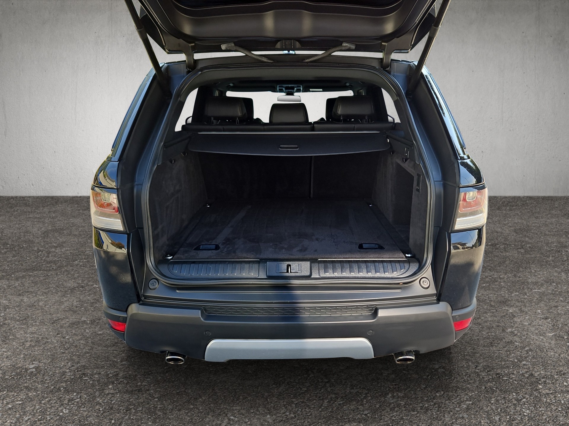 LAND ROVER RR Sport 3.0 SDV6 SE-image-23