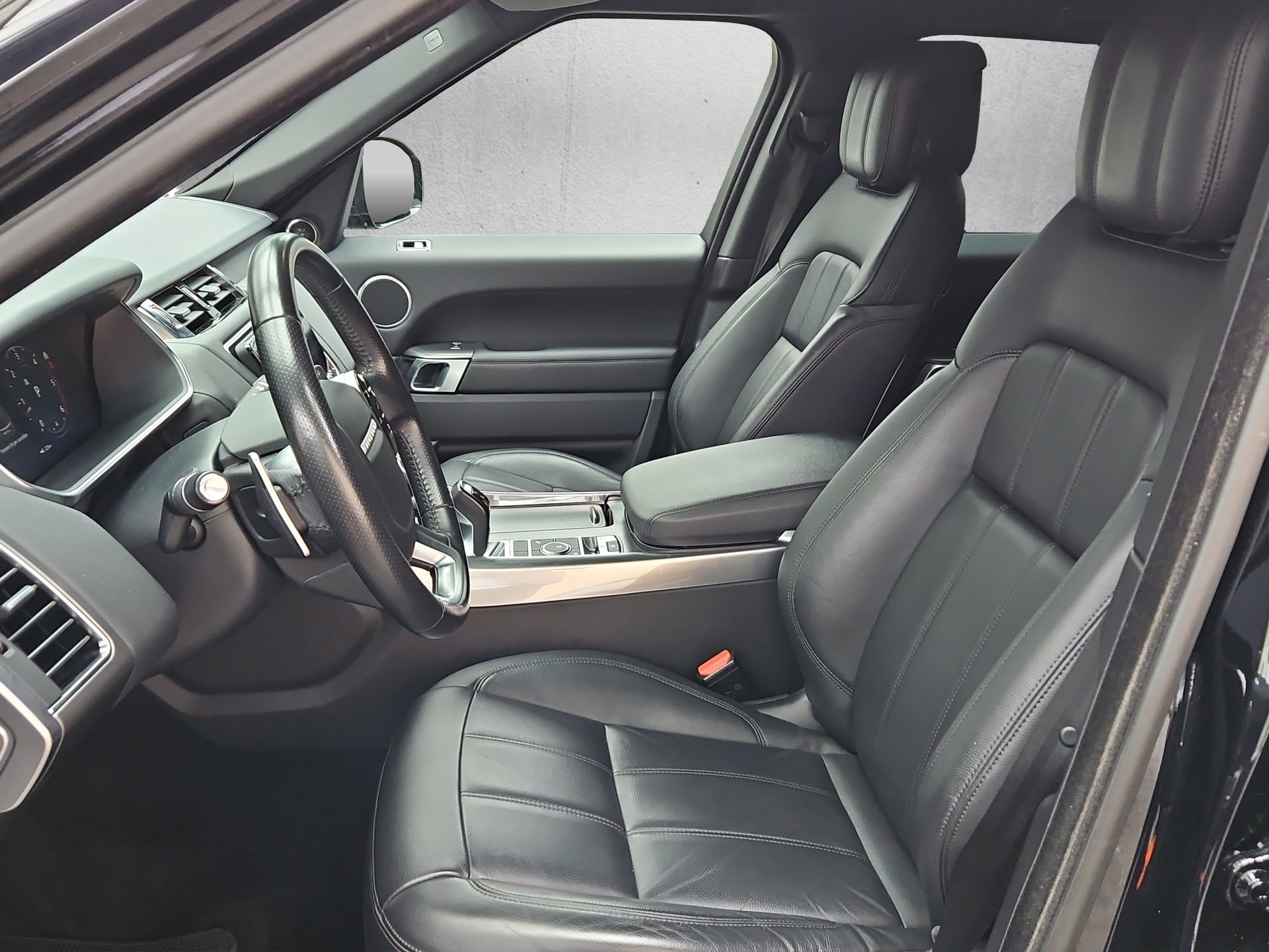 LAND ROVER RR Sport 3.0 SDV6 SE-image-8