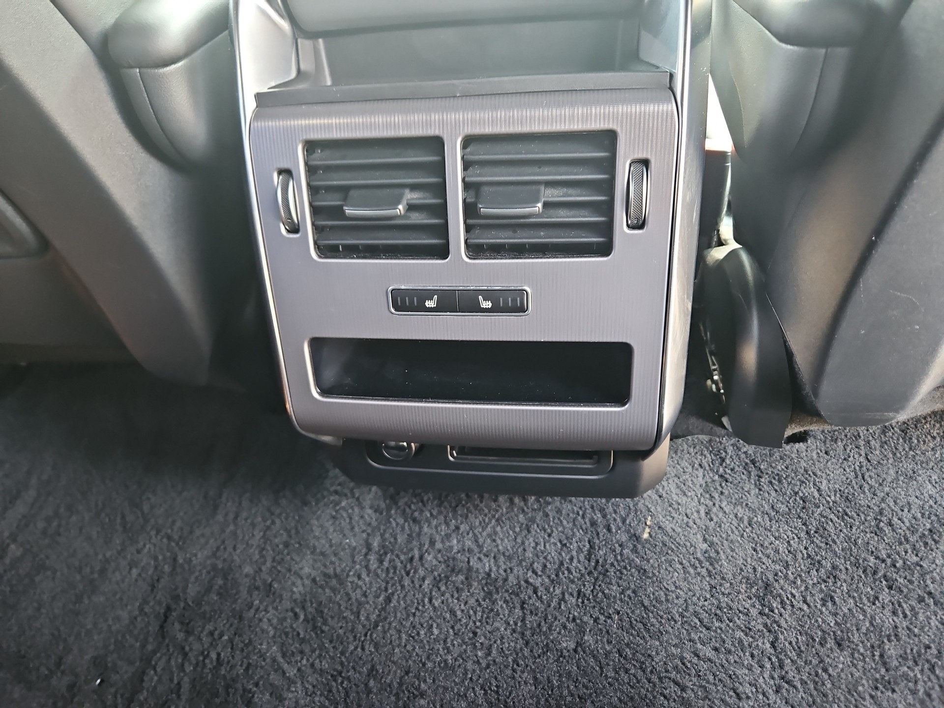 LAND ROVER RR Sport 3.0 SDV6 SE-image-19