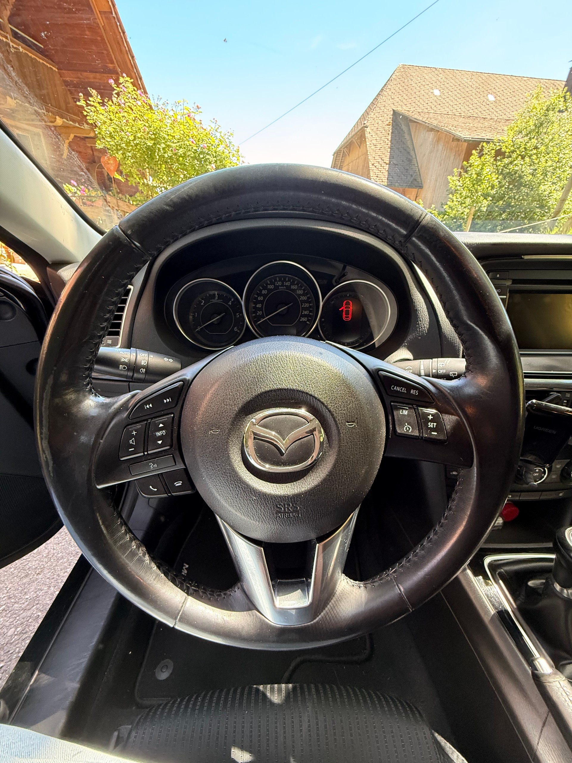 MAZDA 2.2 D Ambition-image-4