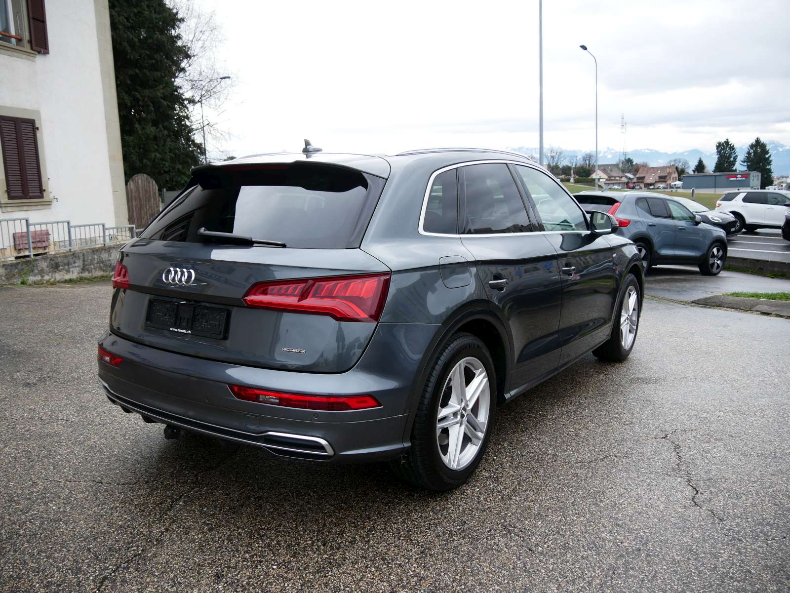 AUDI Q5 2.0 TFSI sport quattro S-tronic-image-4
