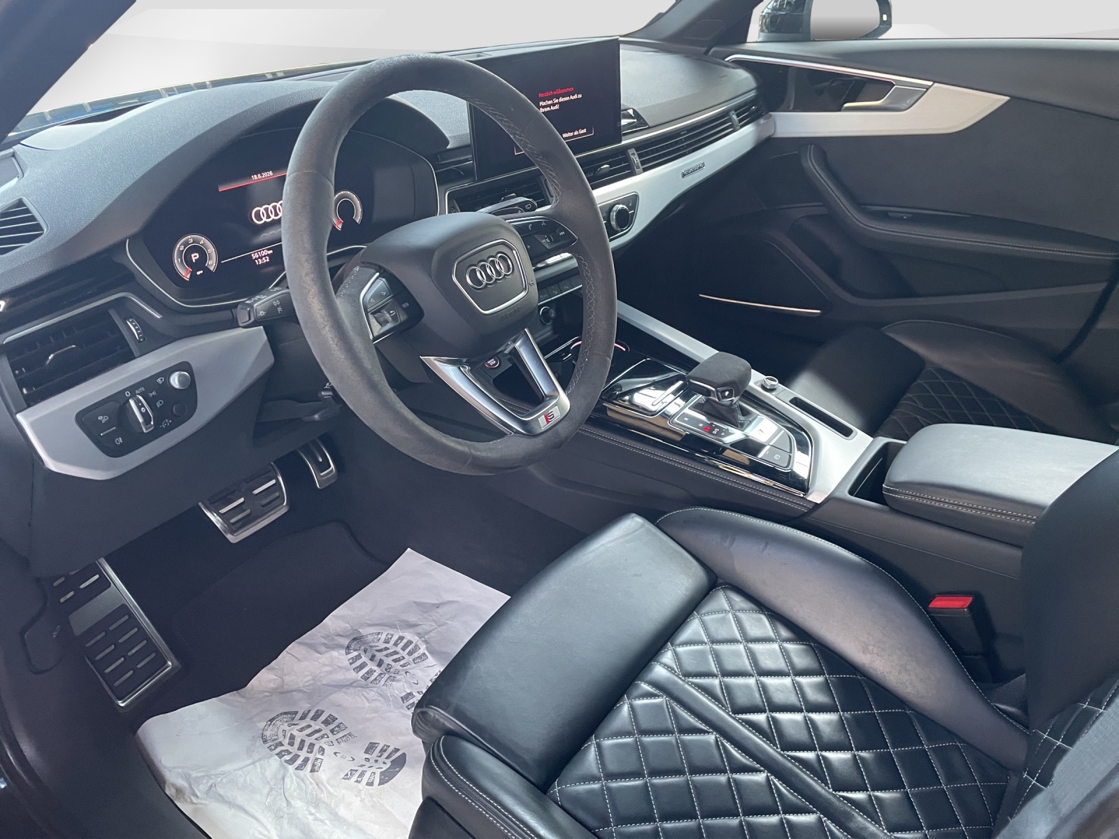 AUDI S4 Avant 3.0 V6 TDI quattro T-Tronic-image-6