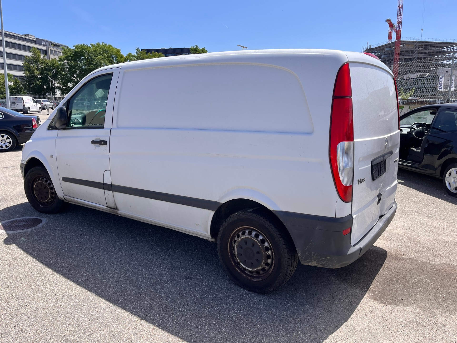 MERCEDES-BENZ Vito 111 CDI-image-4