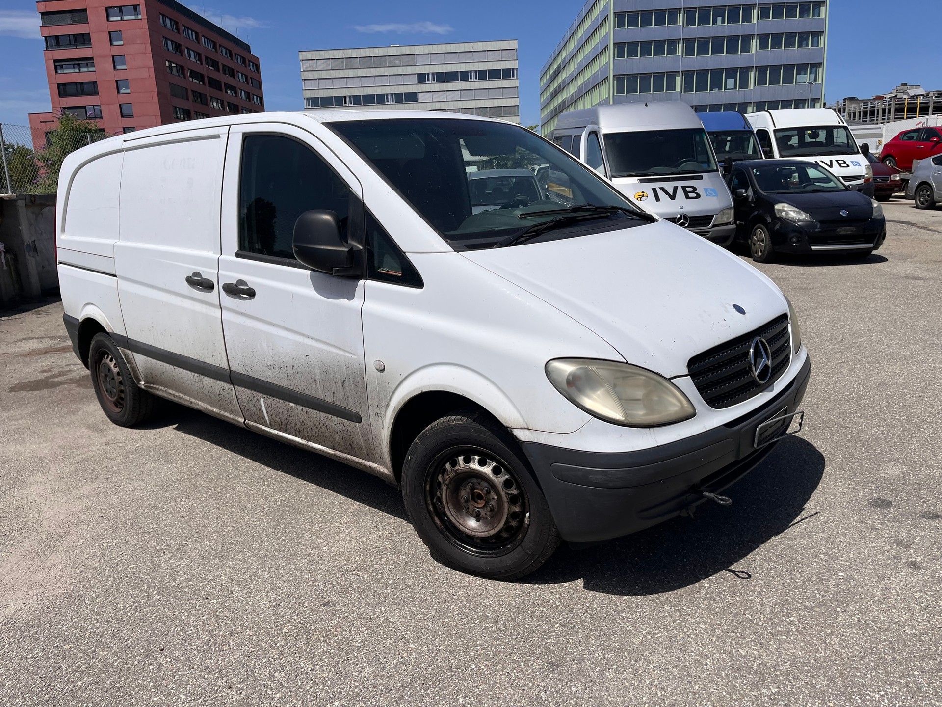 MERCEDES-BENZ Vito 111 CDI-image-1