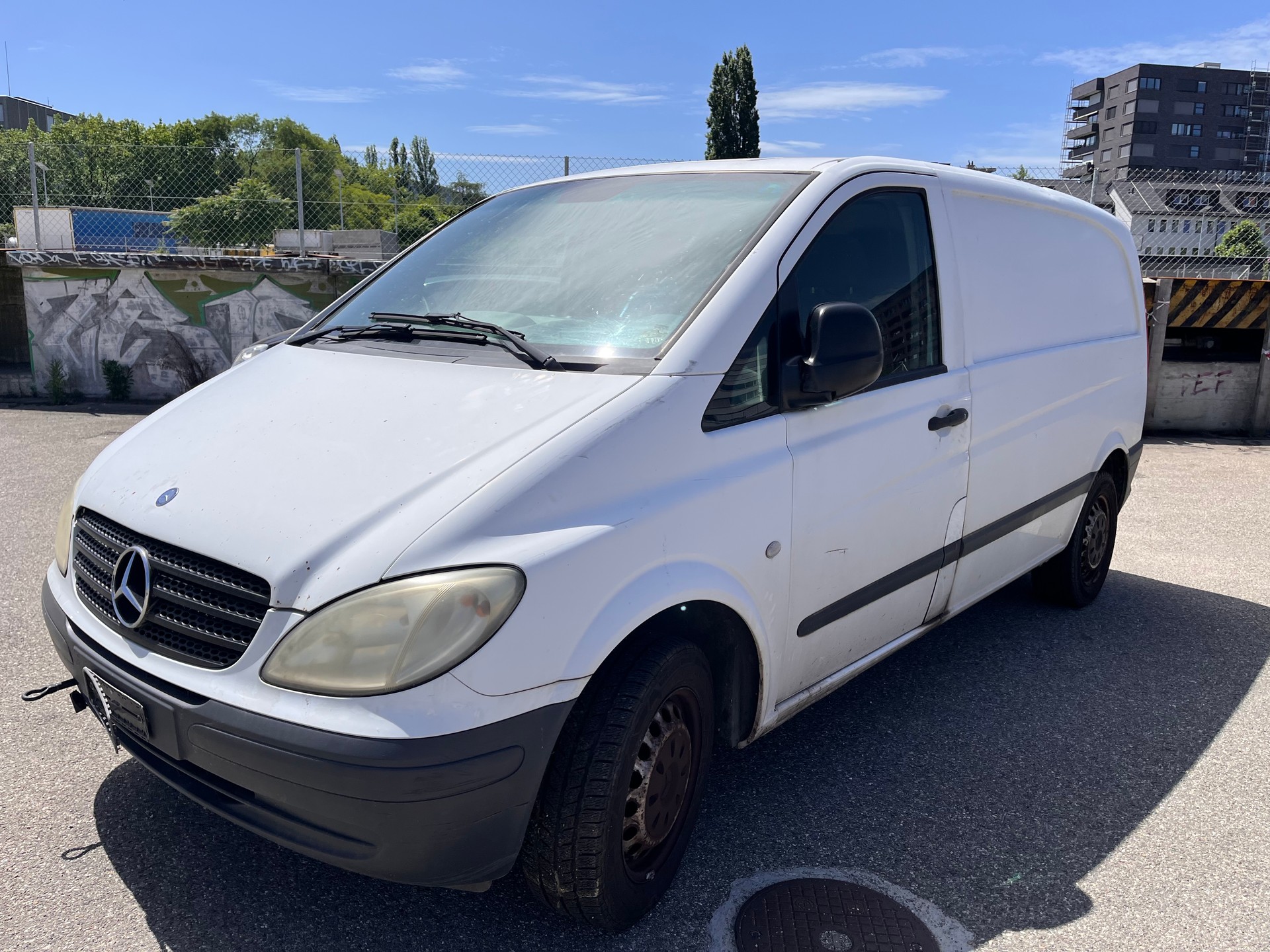 MERCEDES-BENZ Vito 111 CDI-image-0