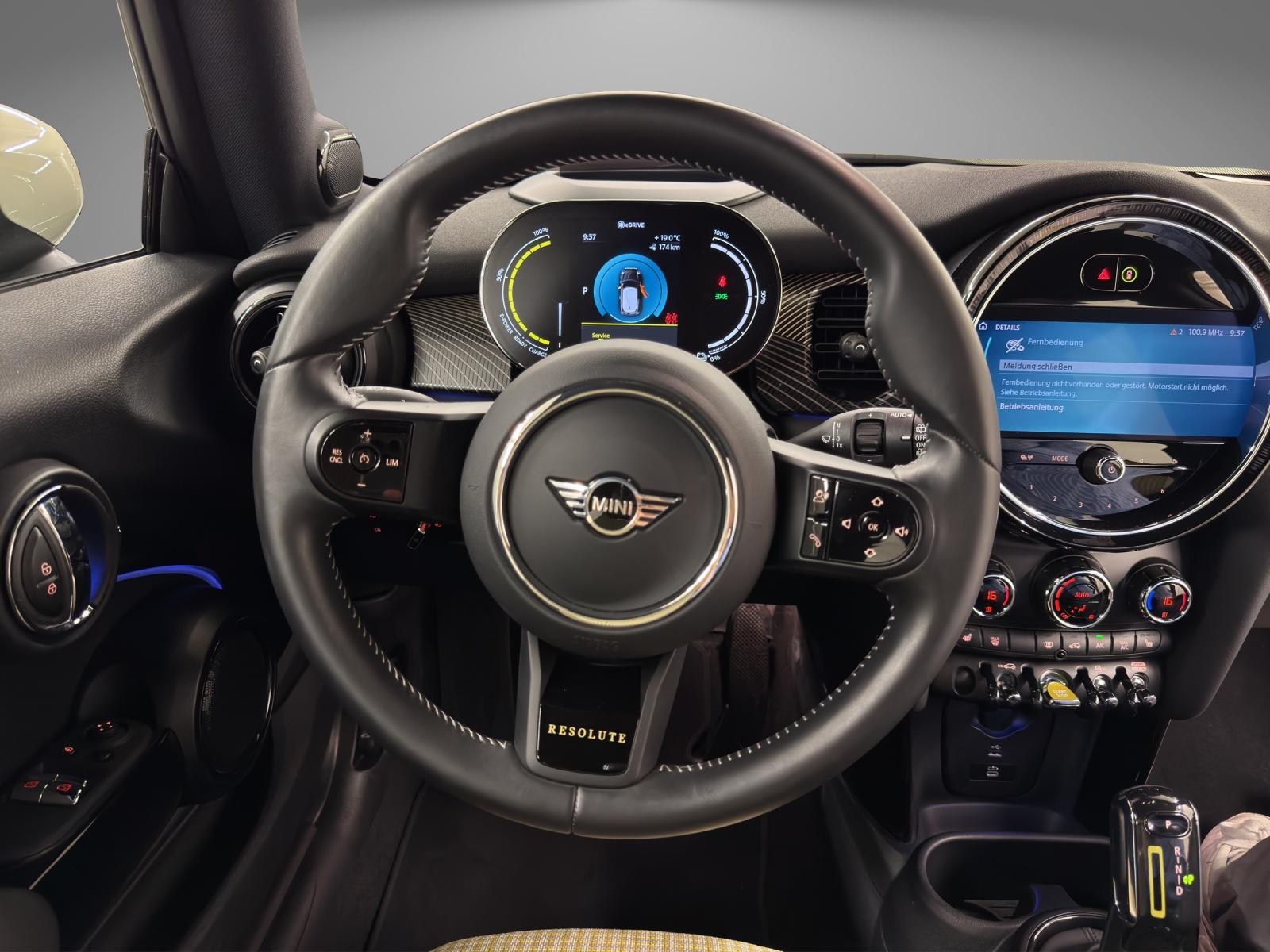 MINI F56 Cooper SE-image-15