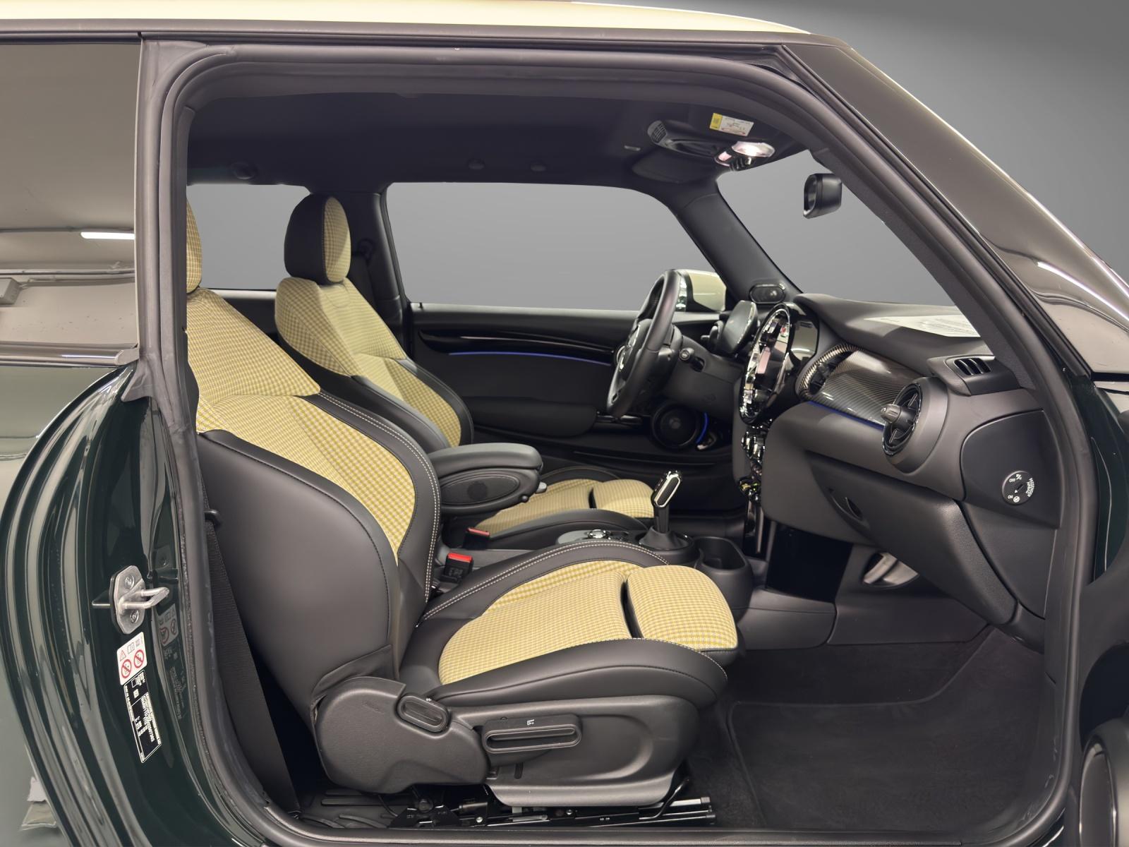 MINI F56 Cooper SE-image-14