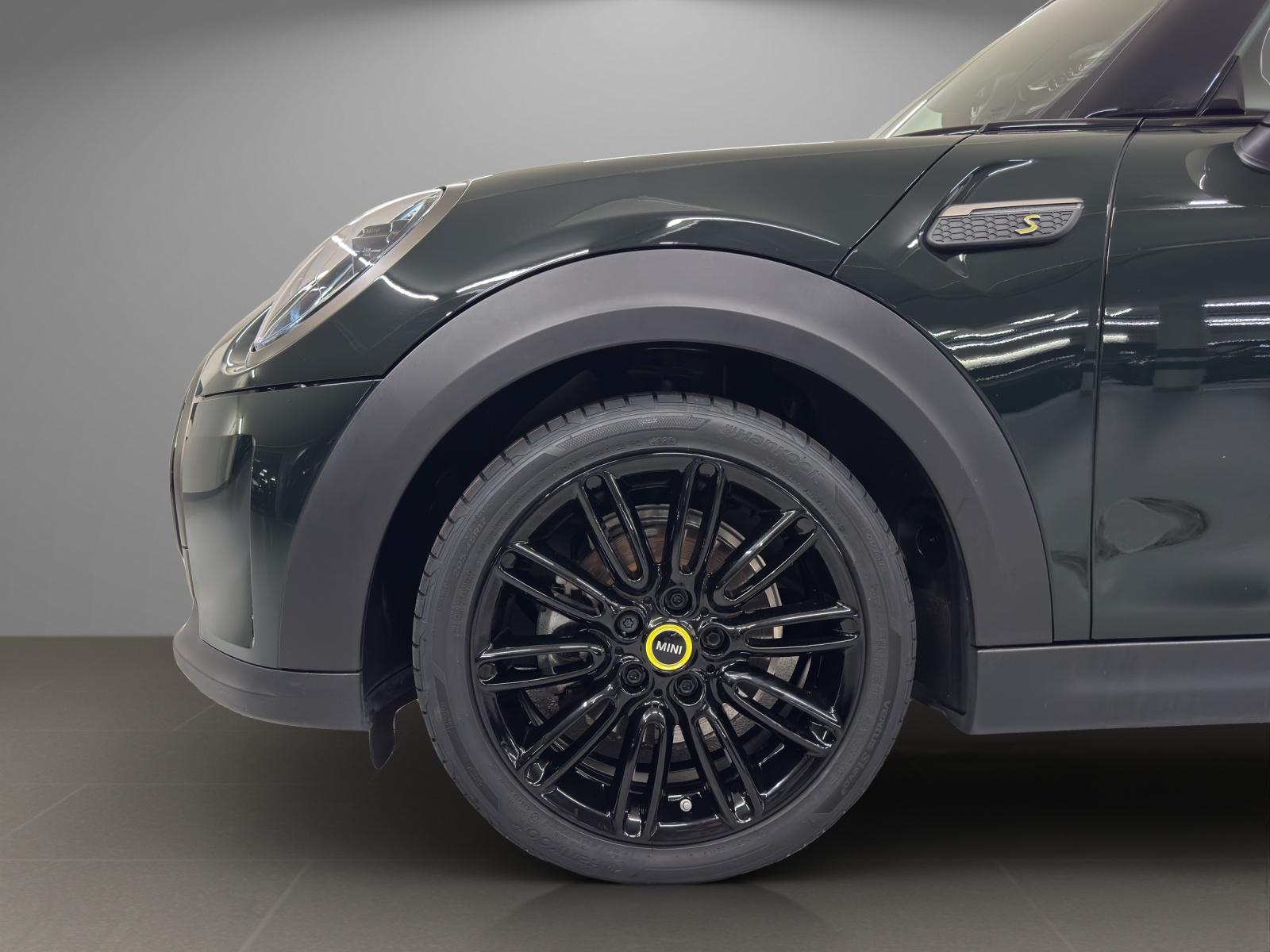 MINI F56 Cooper SE-image-8