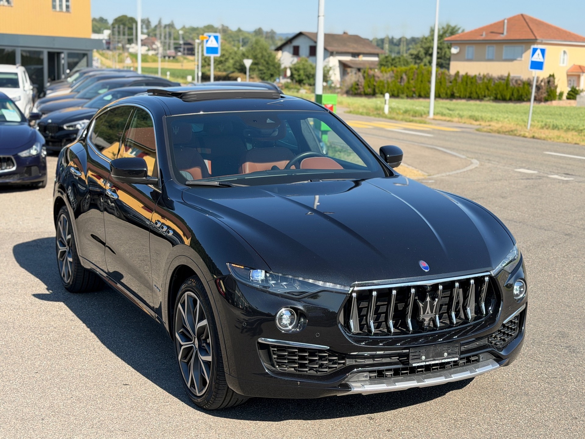 MASERATI Levante S 3.0 V6 GranLusso Automatica-image-13