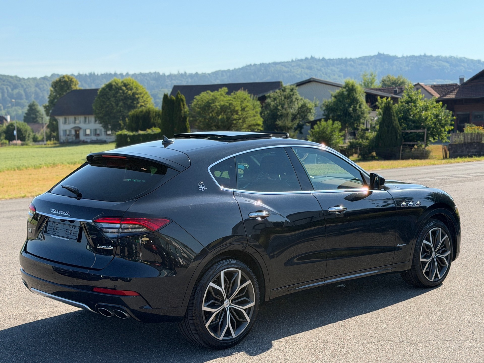 MASERATI Levante S 3.0 V6 GranLusso Automatica-image-14