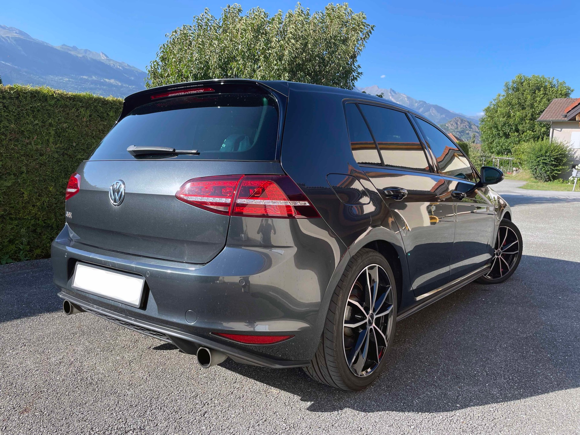VW 2.0 TSI GTI DSG-image-4