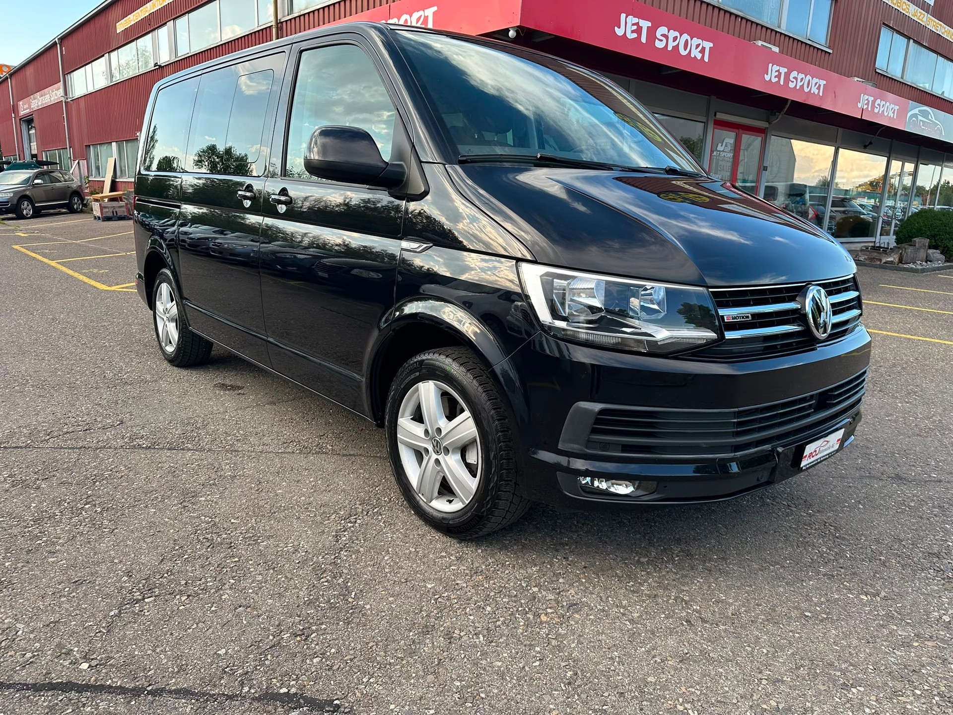 VW T6 Multivan 2.0 Bi-TDI Comfortline 4Motion-showroom-element-3
