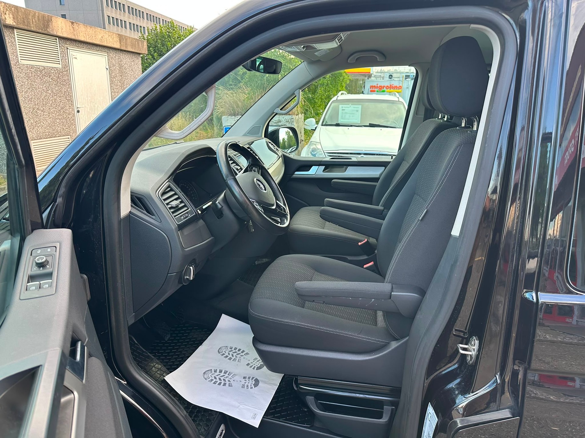 VW T6 Multivan 2.0 Bi-TDI Comfortline 4Motion-image-7