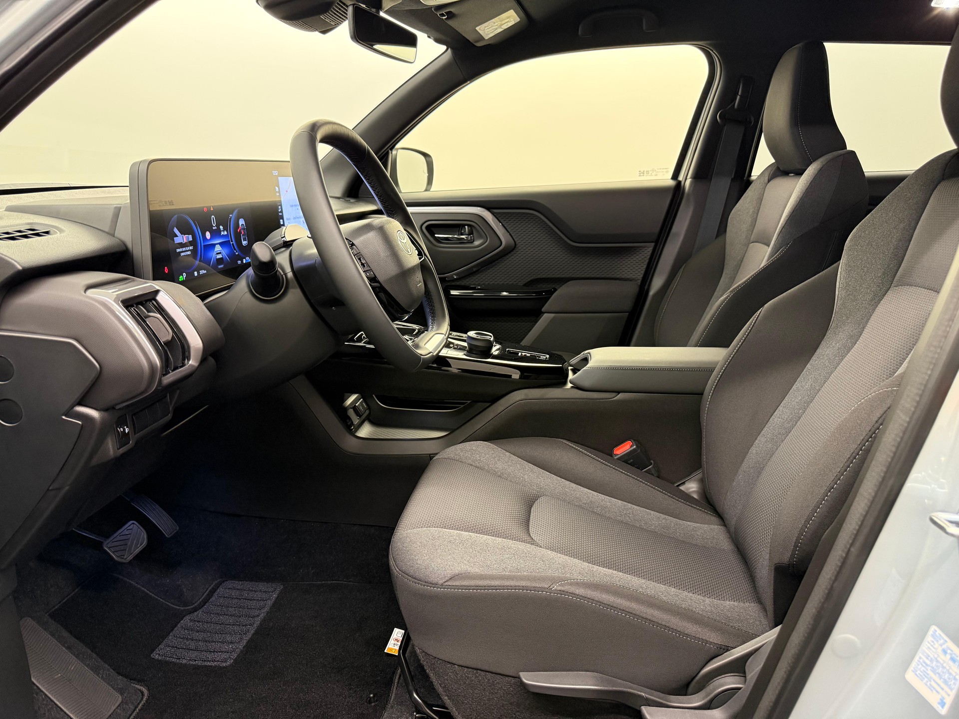 TOYOTA Urban Cruiser Trend AWD-image-4