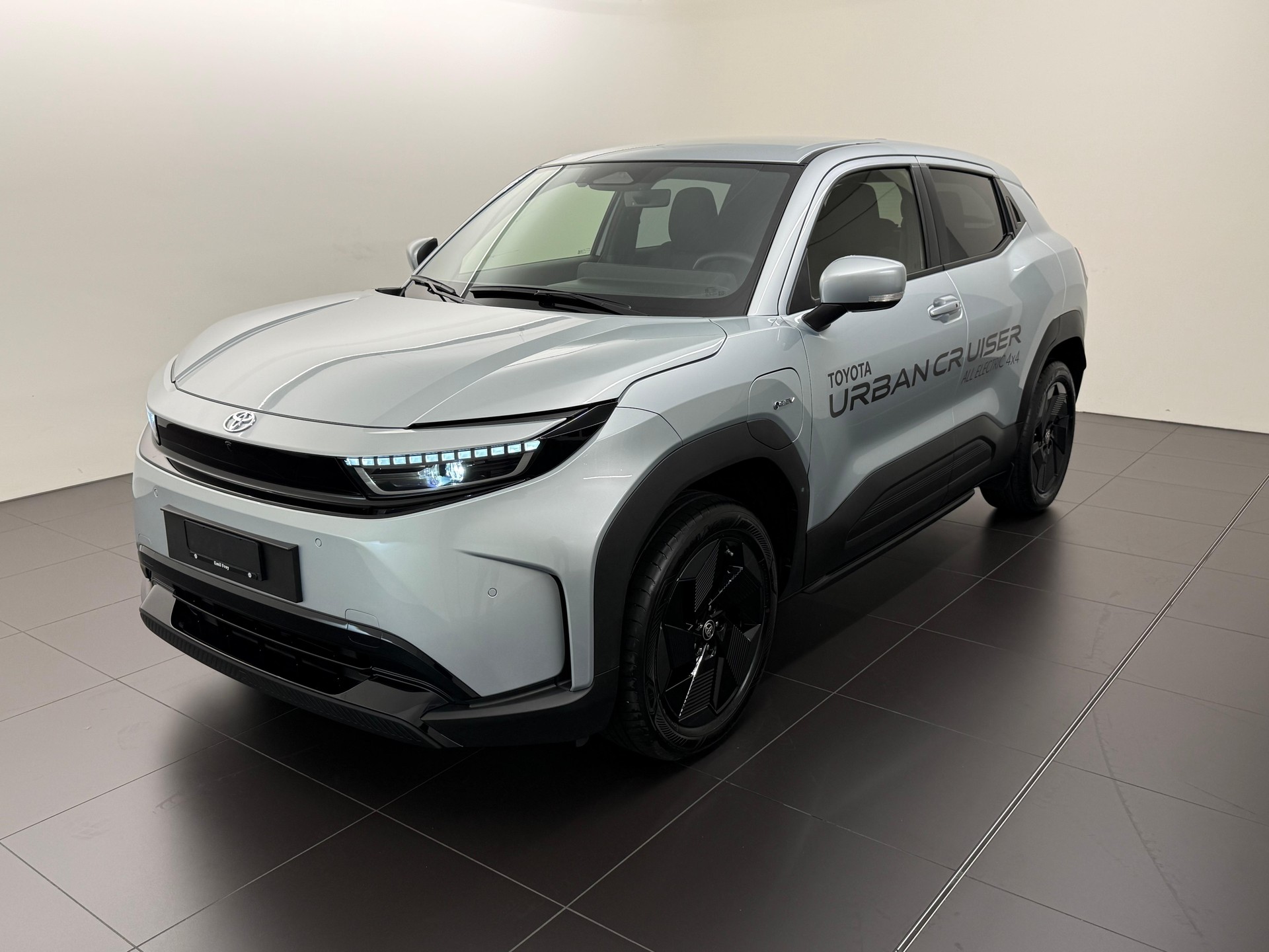 TOYOTA Urban Cruiser Trend AWD-image-1