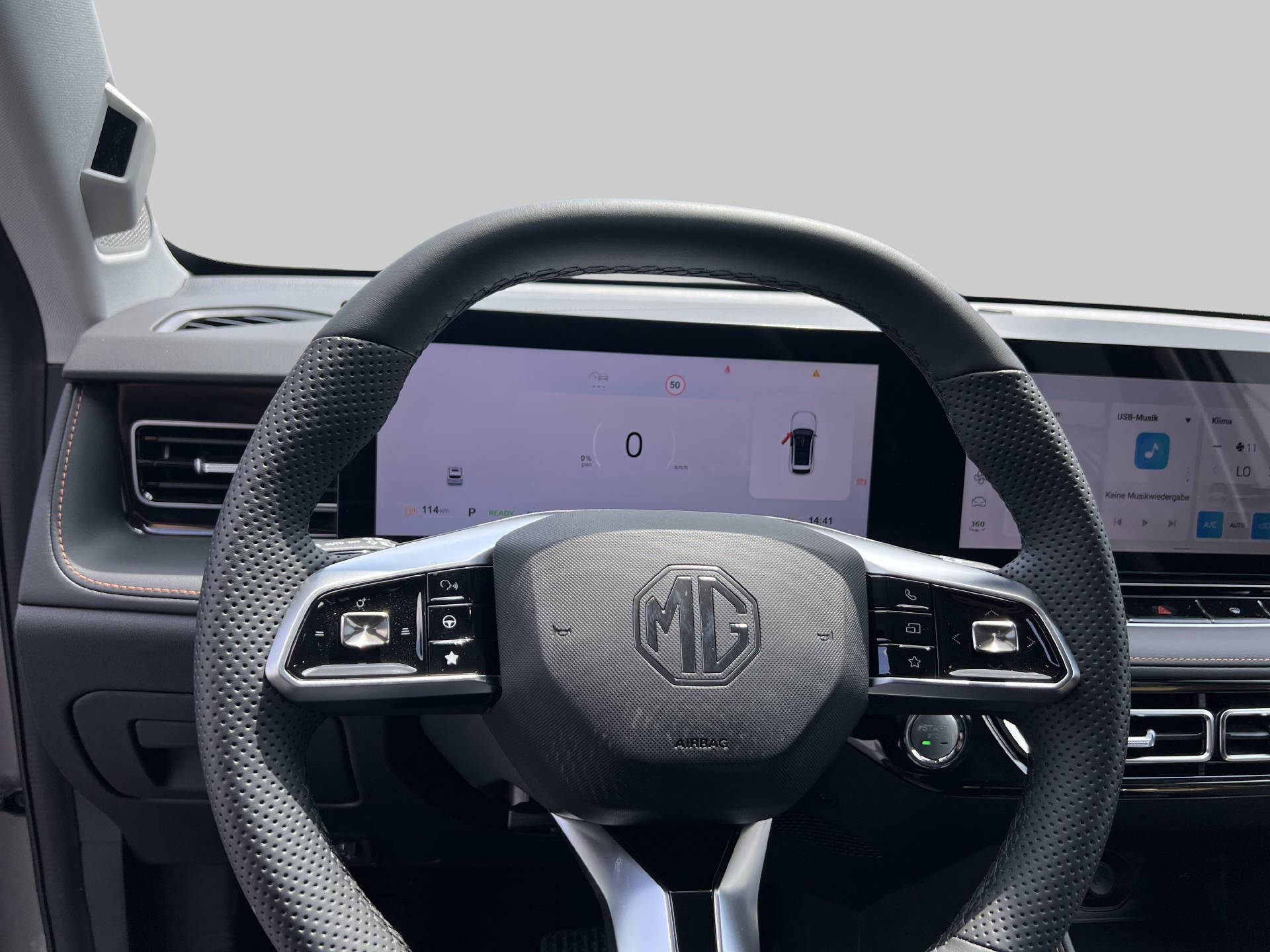 MG HS 1.5 Hybrid Luxury-image-6
