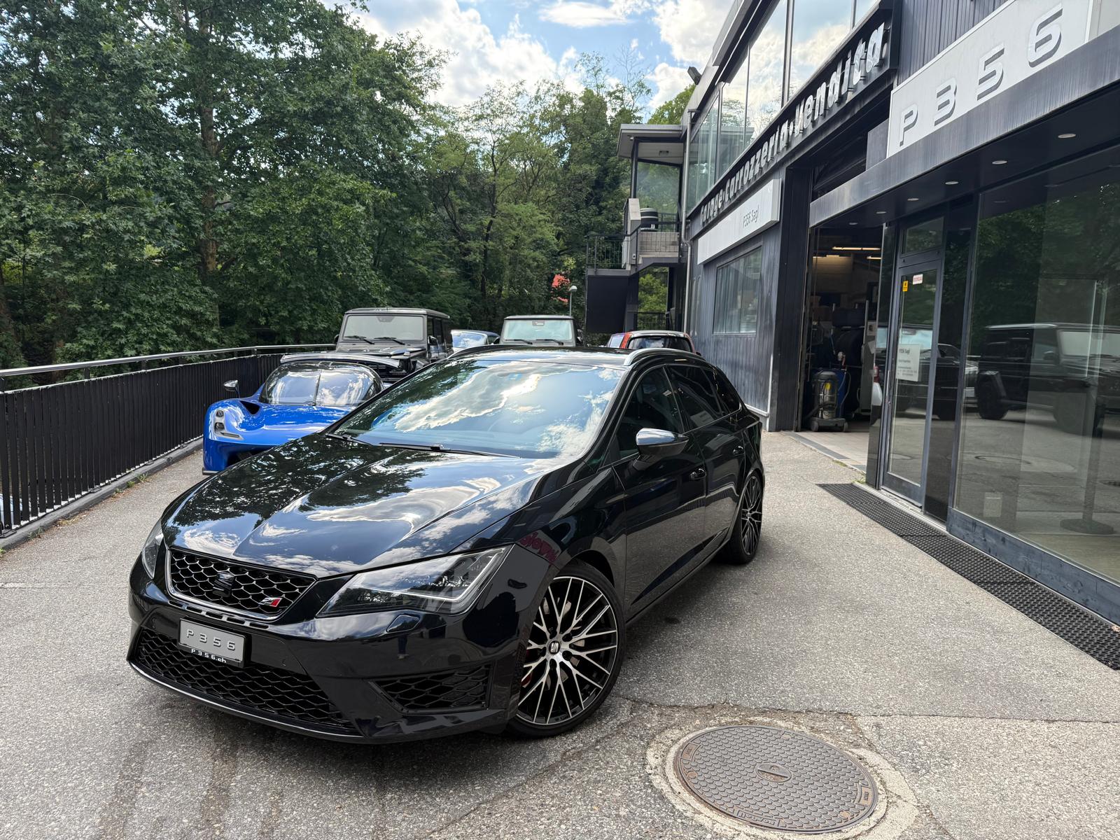SEAT Leon ST 2.0 TSI Cupra 280 DSG-image-1