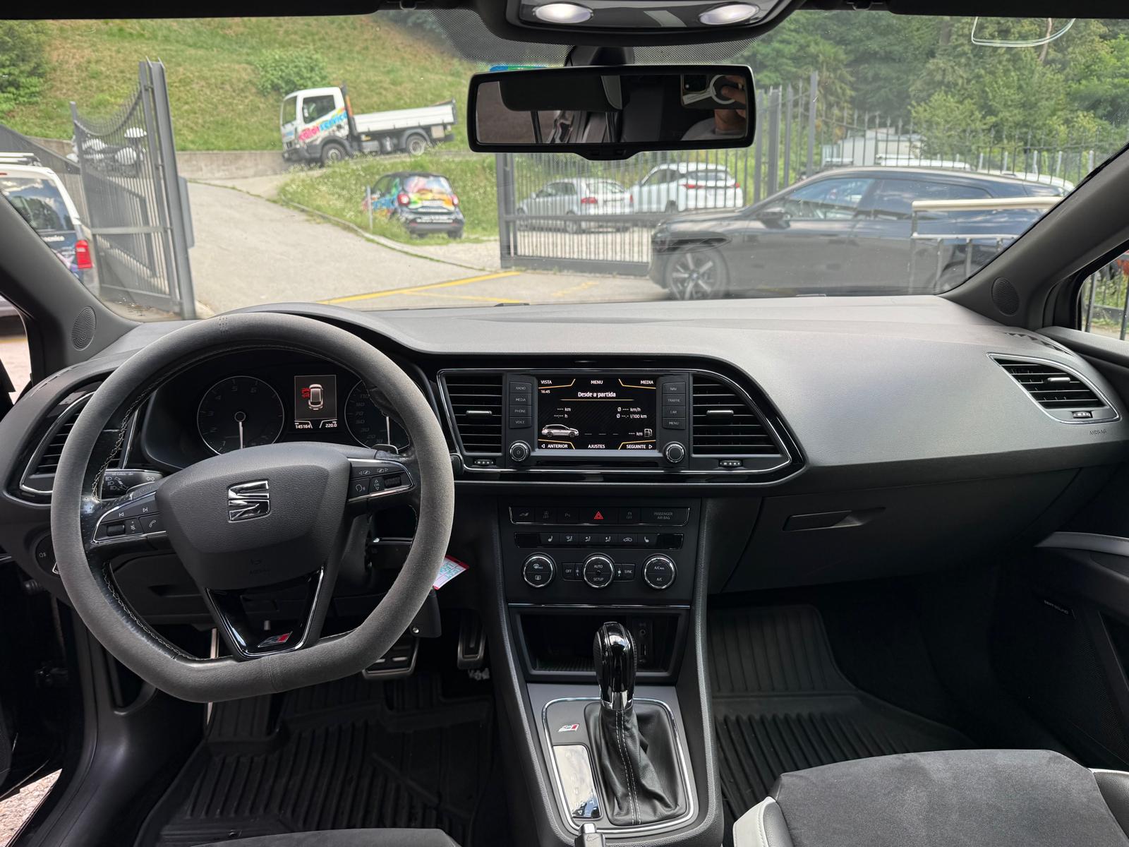 SEAT Leon ST 2.0 TSI Cupra 280 DSG-image-9