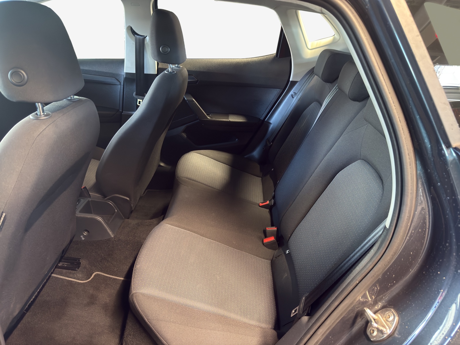 SEAT Ibiza 1.0 EcoTSI Last Edition-image-11