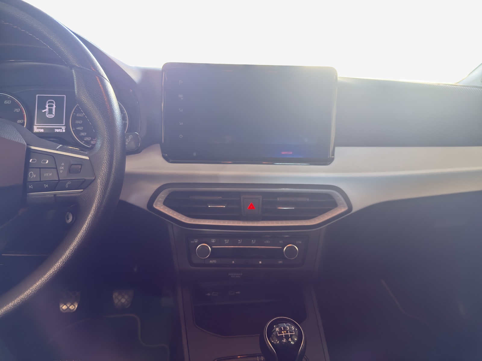 SEAT Ibiza 1.0 EcoTSI Last Edition-image-10