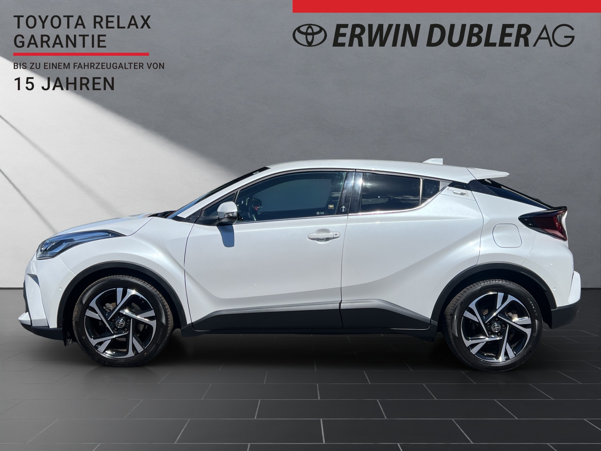 TOYOTA C-HR 1.8 VVTi HSD Trend-image-1