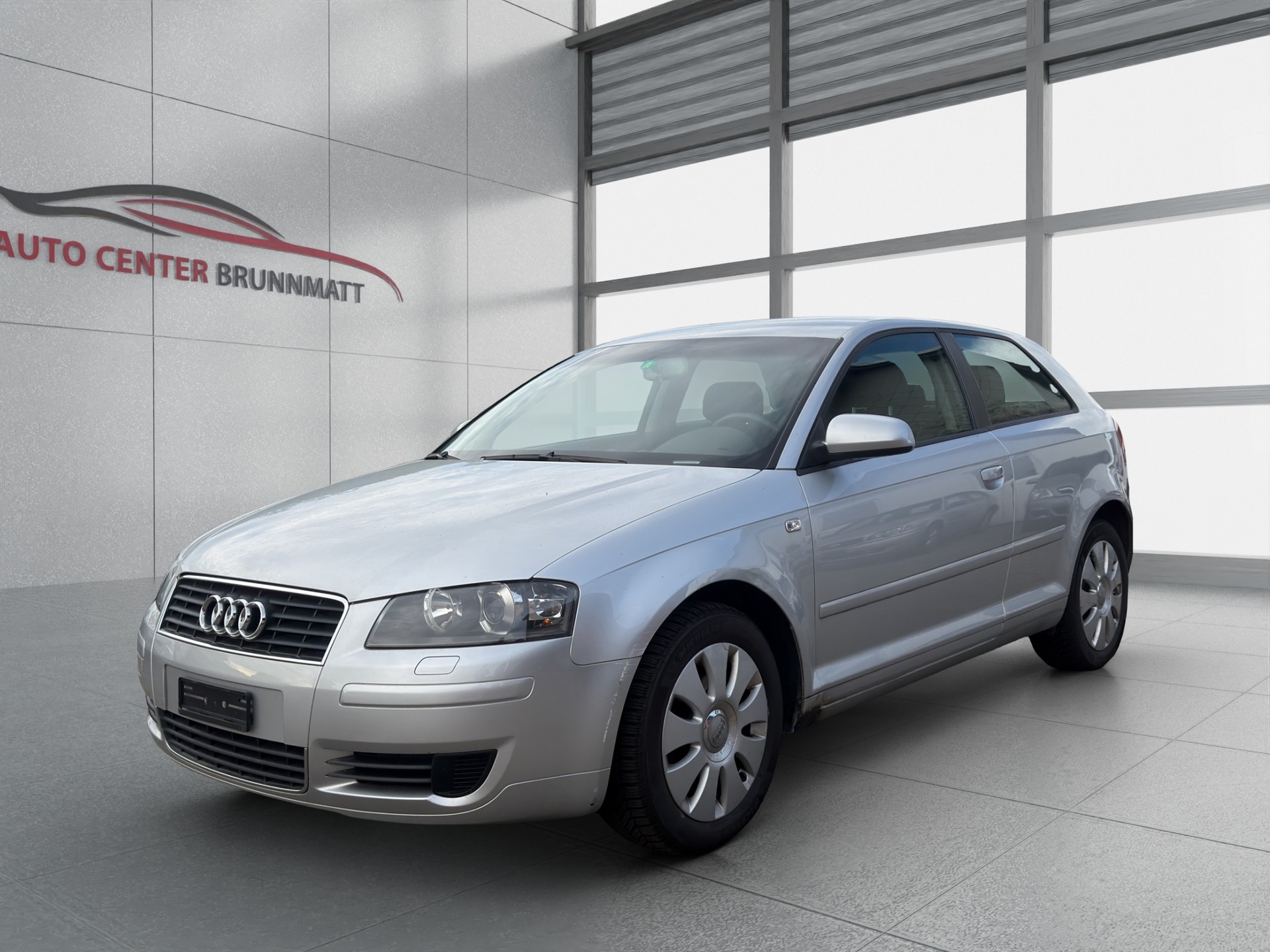 AUDI A3 1.6 Ambiente-image-0