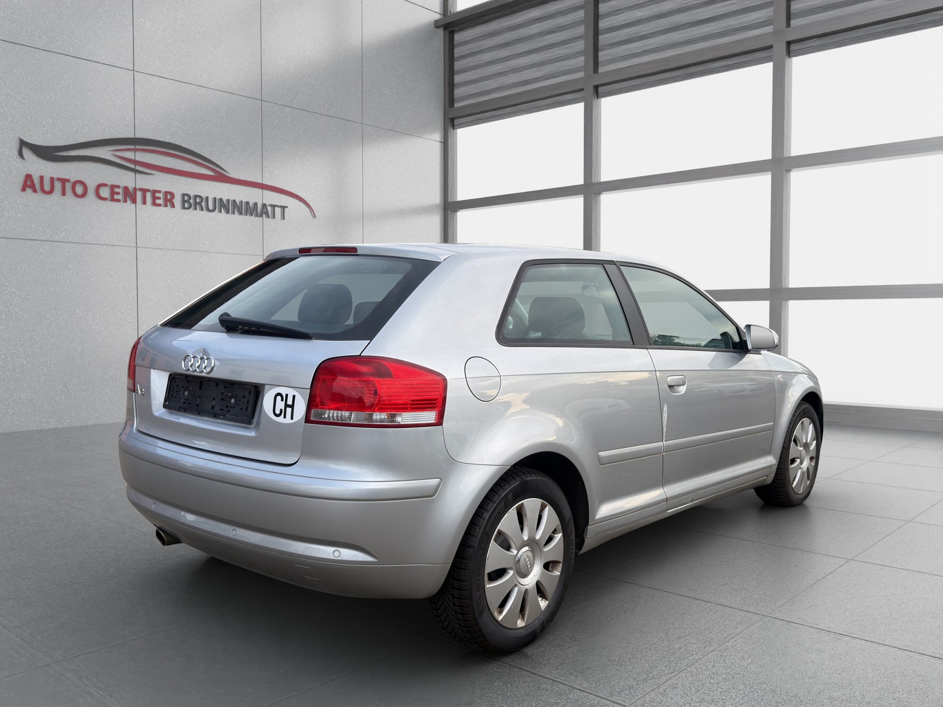 AUDI A3 1.6 Ambiente-image-6