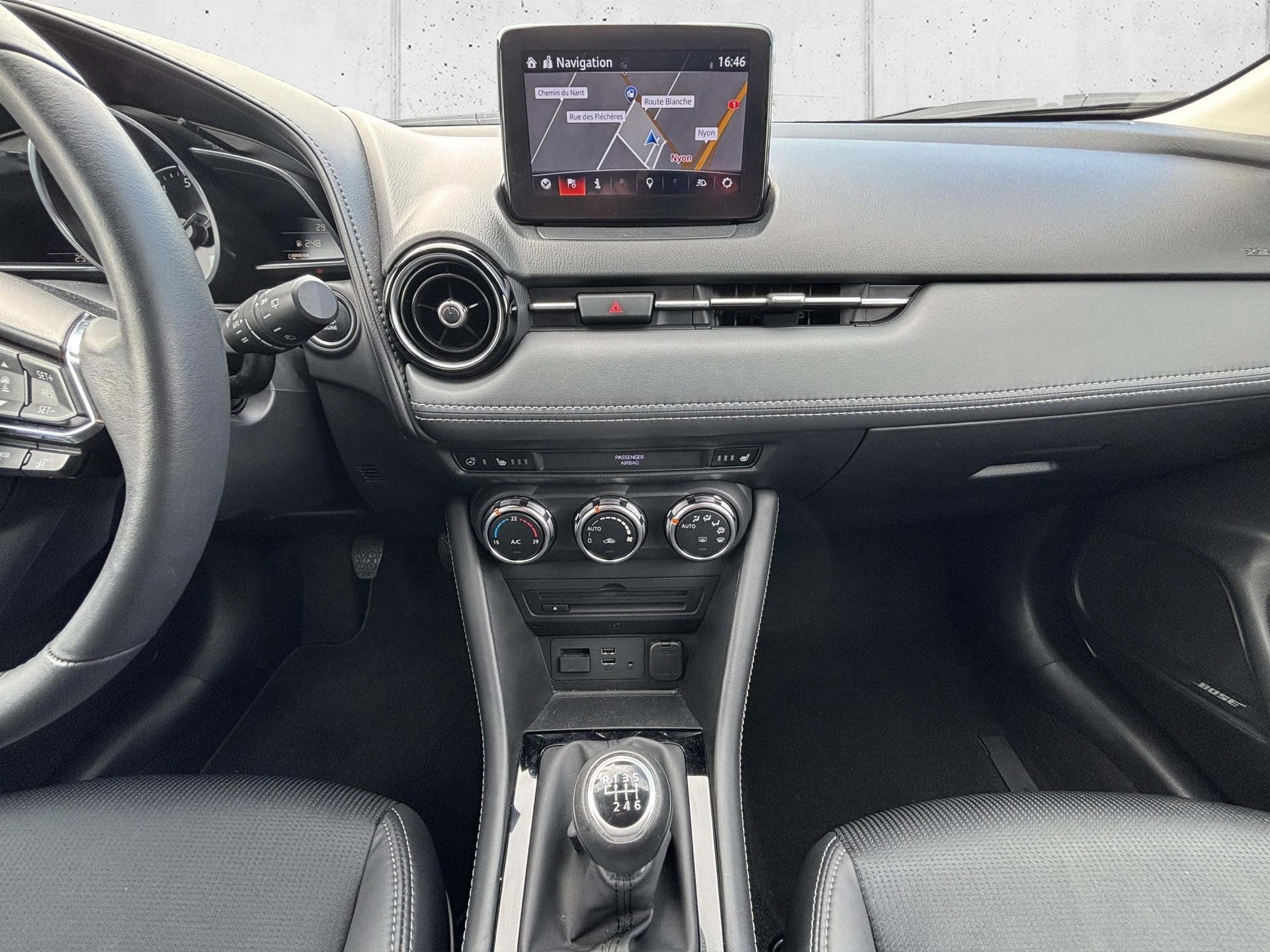 MAZDA CX-3 2.0 Revolution-image-12