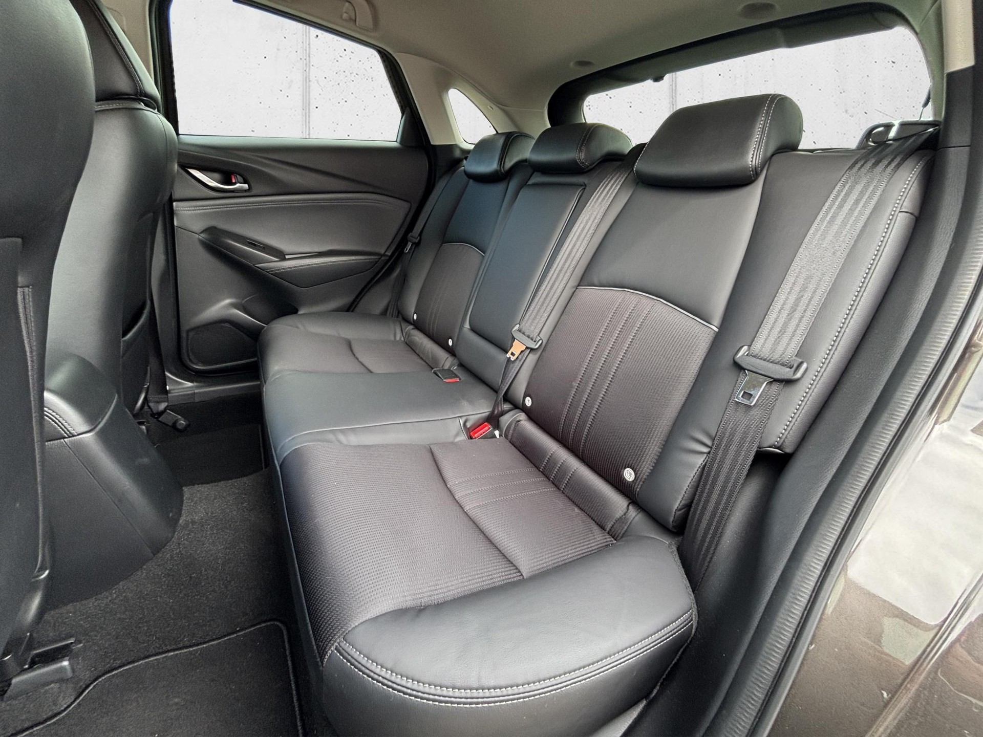 MAZDA CX-3 2.0 Revolution-image-10