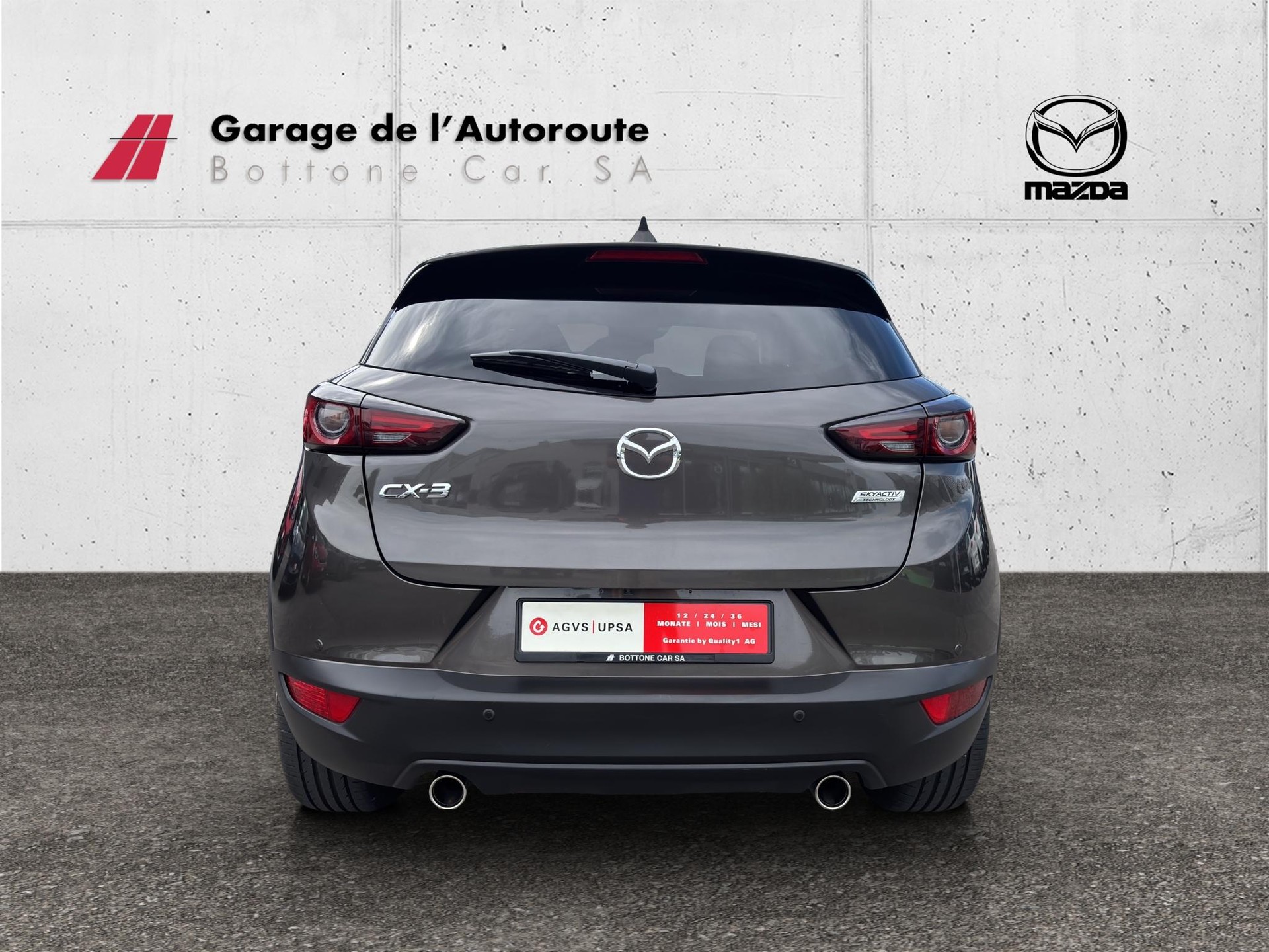 MAZDA CX-3 2.0 Revolution-showroom-element-3