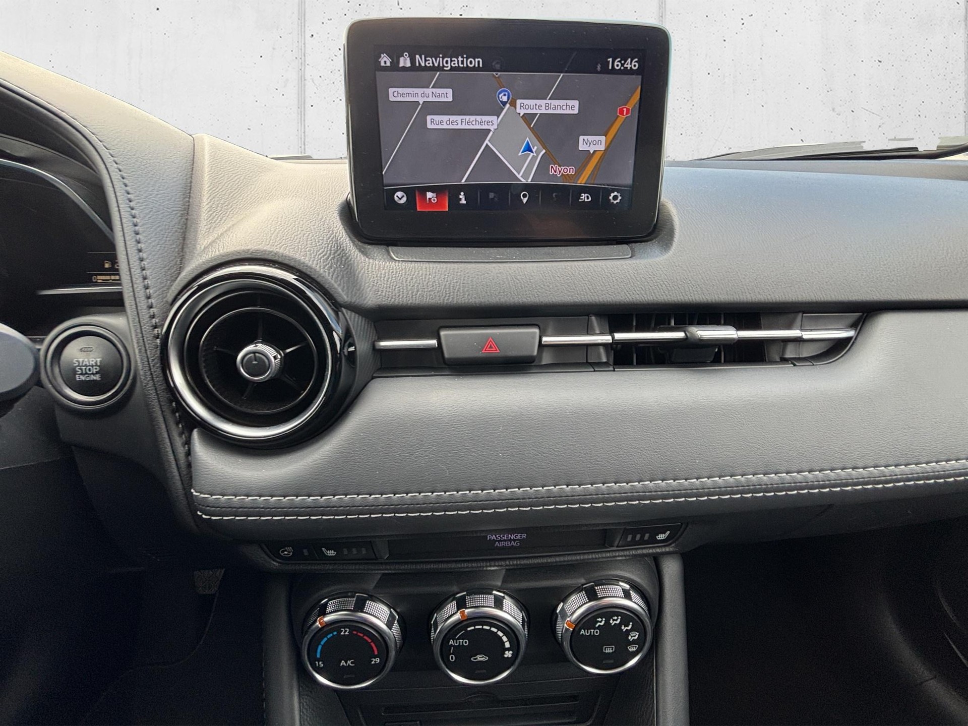 MAZDA CX-3 2.0 Revolution-image-13